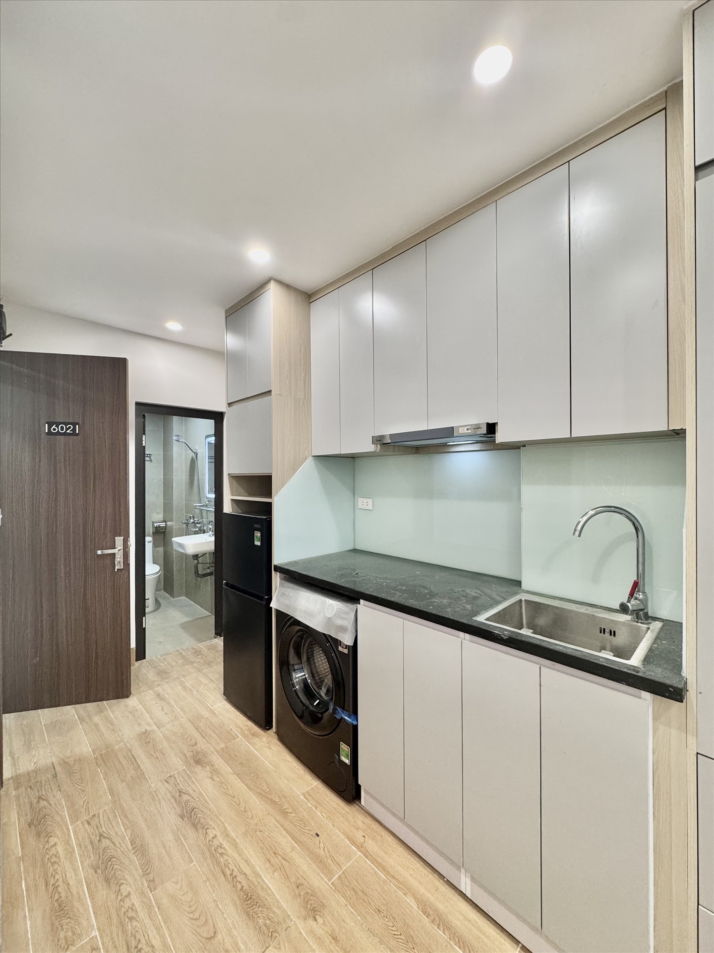 Phòng trọ Studio 25m2 tại Dream House Đường Bưởi - Ba Đình - Phòng bếp