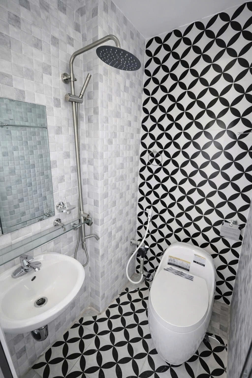 Phòng trọ Studio 30m2 tại ĐT House Khương Trung - Thanh Xuân - Phòng tắm