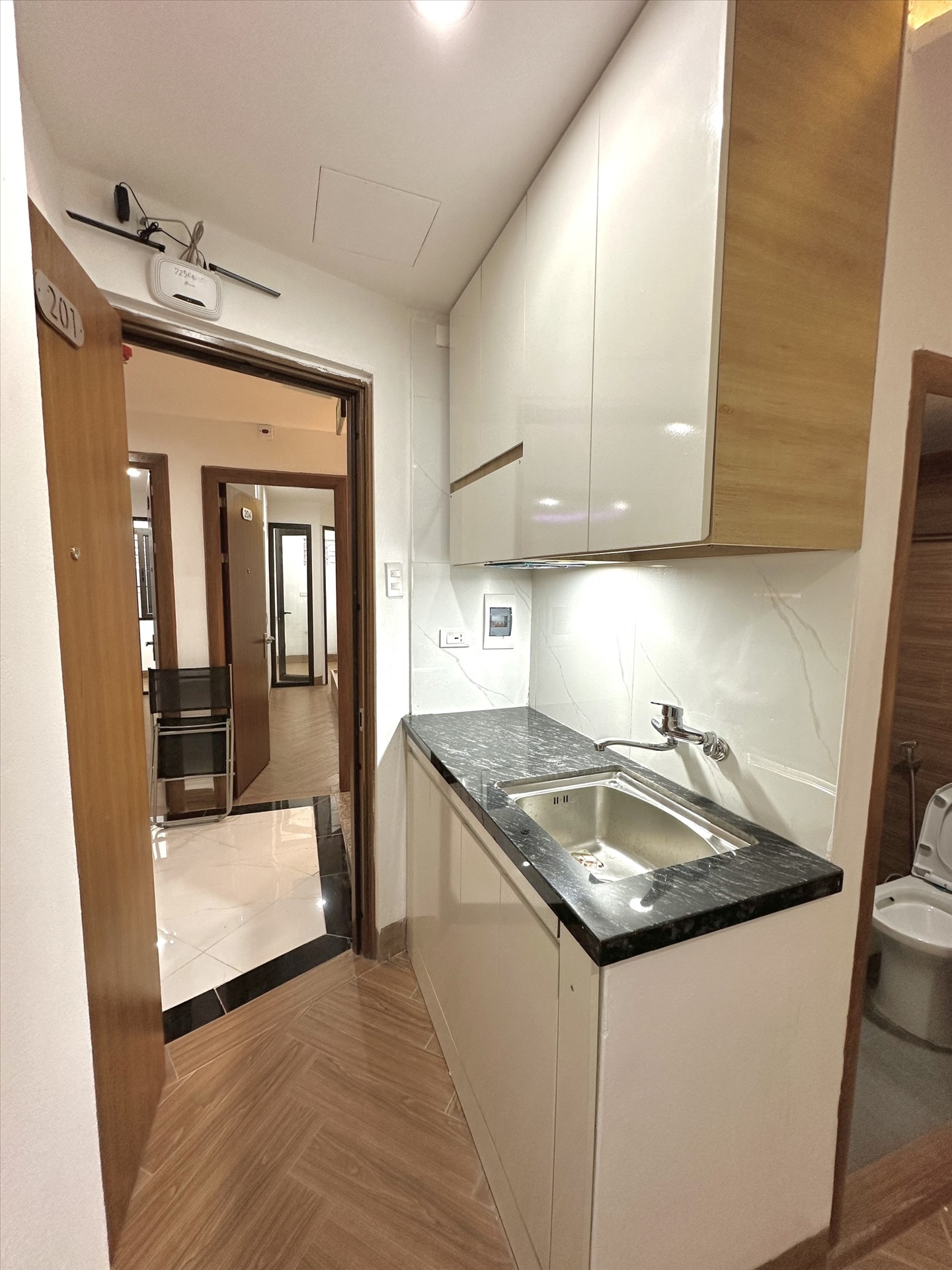 Phòng trọ Studio 30m2 tại TT House Xuân Thủy - Cầu Giấy - Phòng bếp