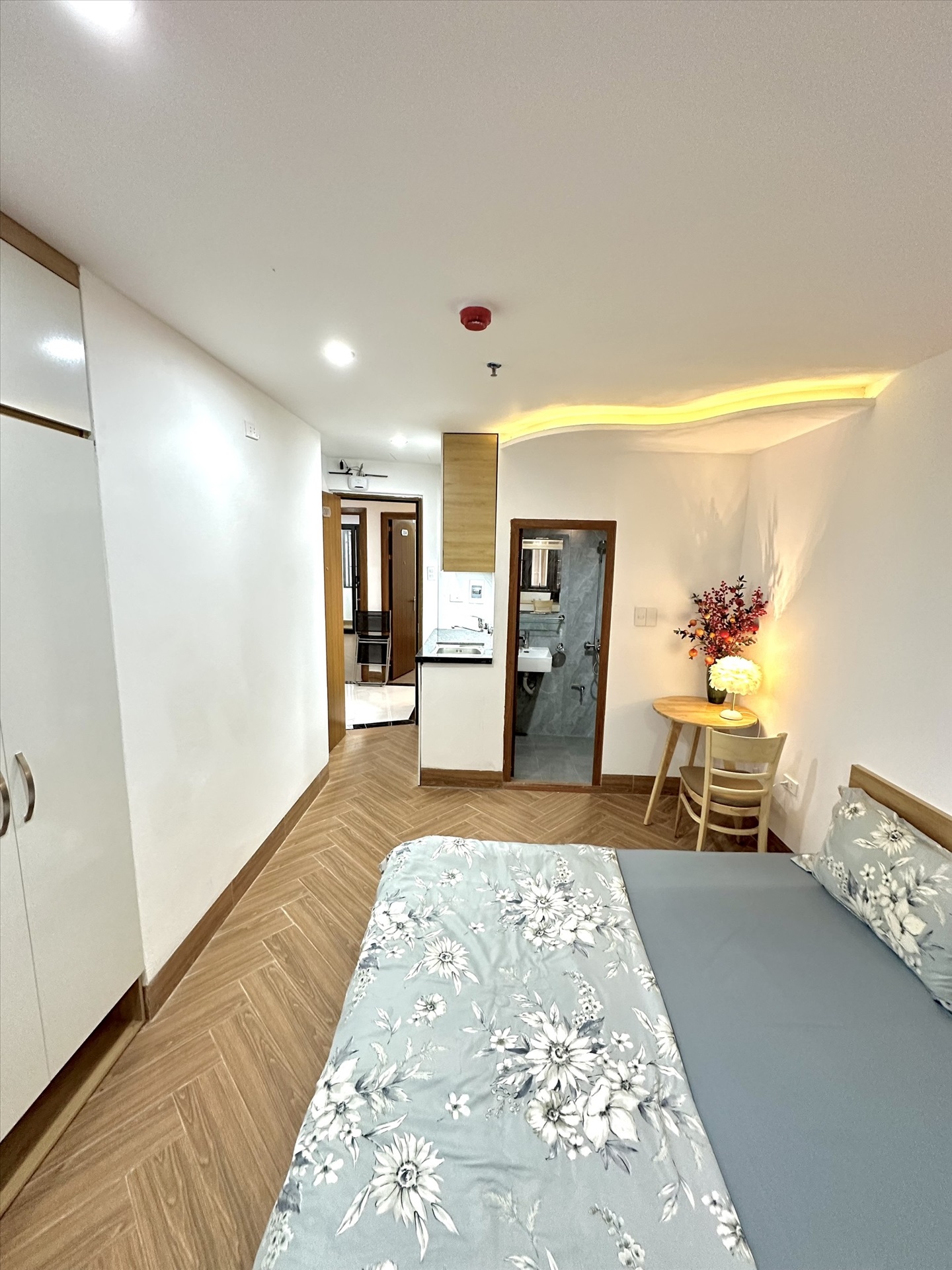 Phòng trọ Studio 30m2 tại TT House Xuân Thủy - Cầu Giấy - Phòng ngủ