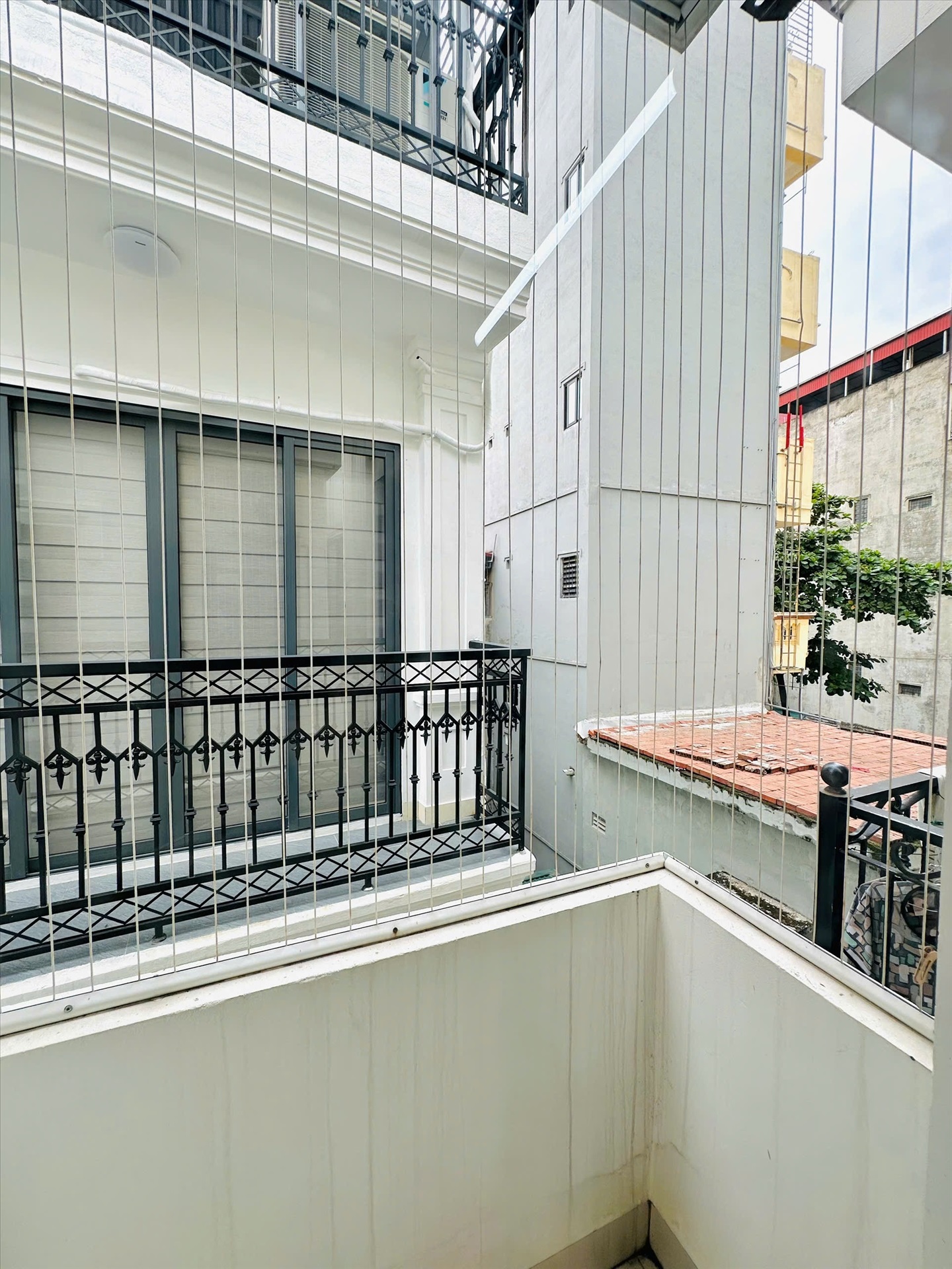 Phòng trọ 1 Phòng ngủ 40m2 tại TT House 3 Nguyễn Khánh Toàn - Cầu Giấy - Ban công