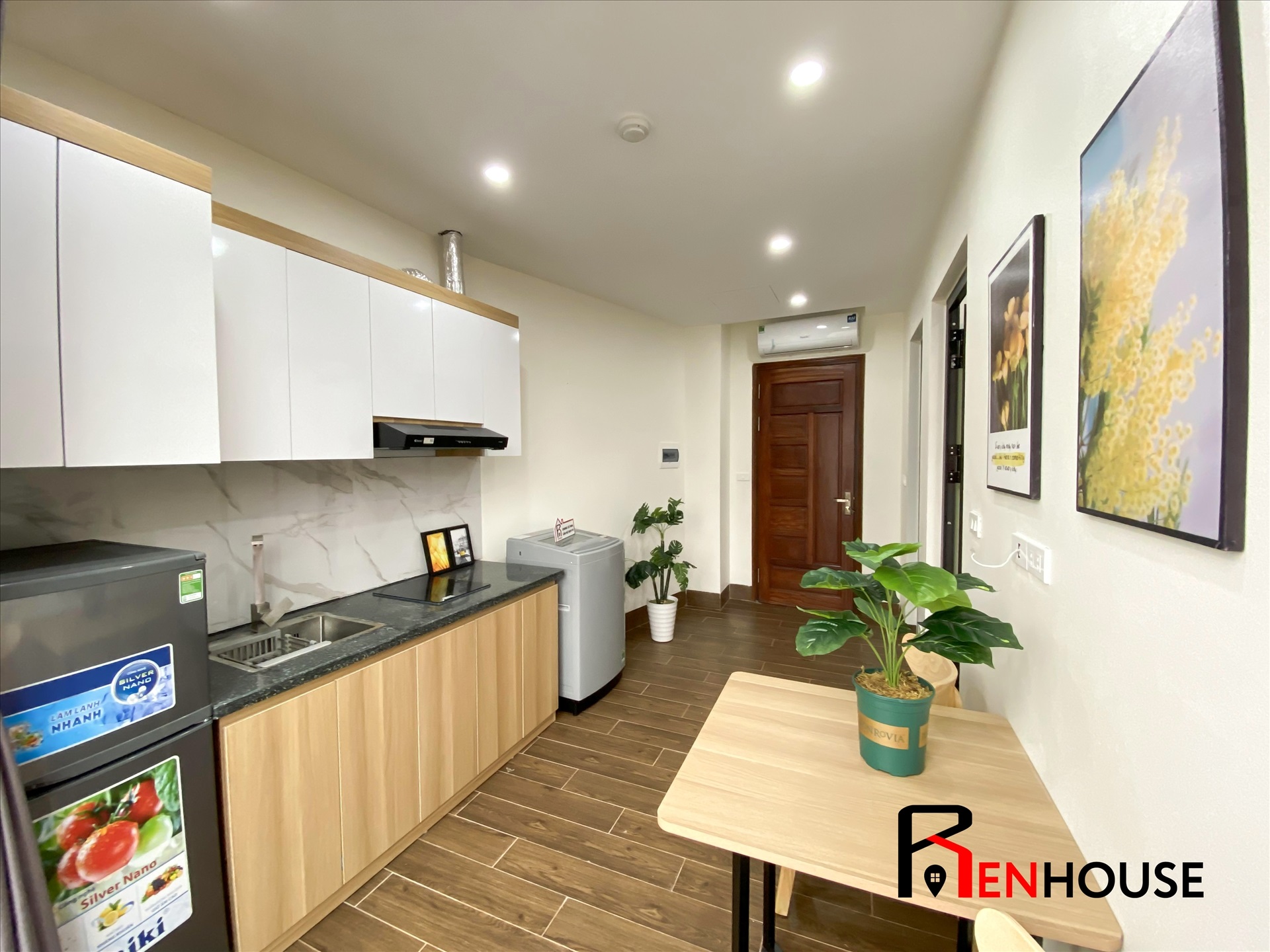 Phòng trọ 1 Phòng ngủ 33m2 tại RenHouse 4 Trần Thái Tông - Cầu Giấy - Phòng bếp