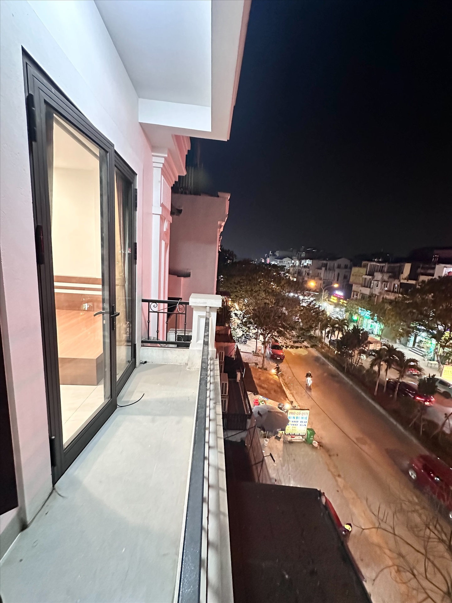 Phòng trọ Studio 25m2 tại GENZ Home Xuân Phương - Nam Từ Liêm - Ban công