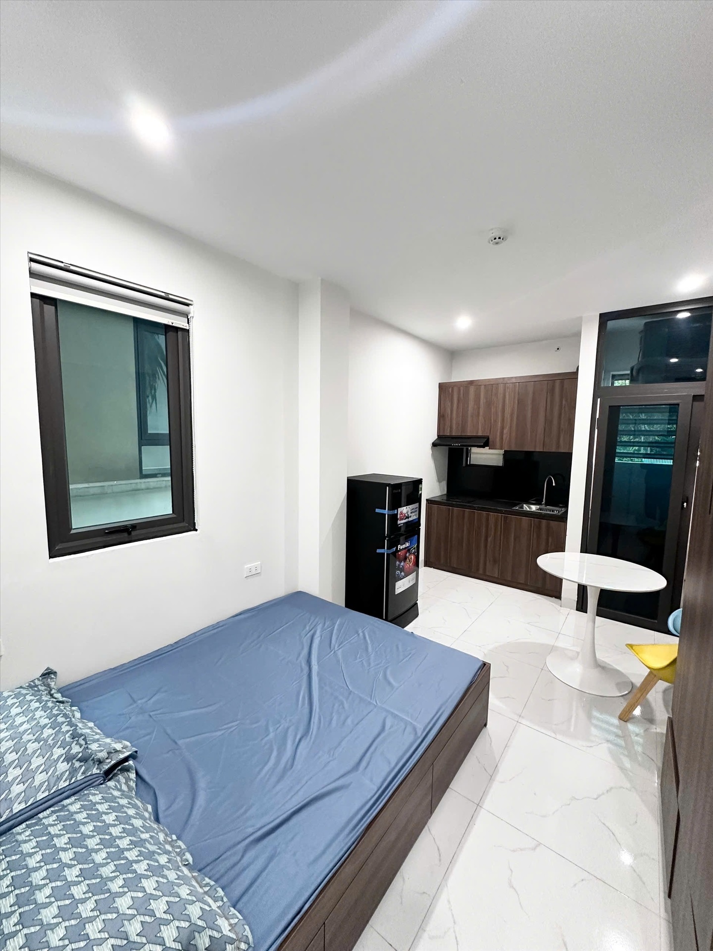 Phòng trọ Studio 20m2 tại GENZ Home Hoàng Hoa Thám - Ba Đình - Phòng ngủ