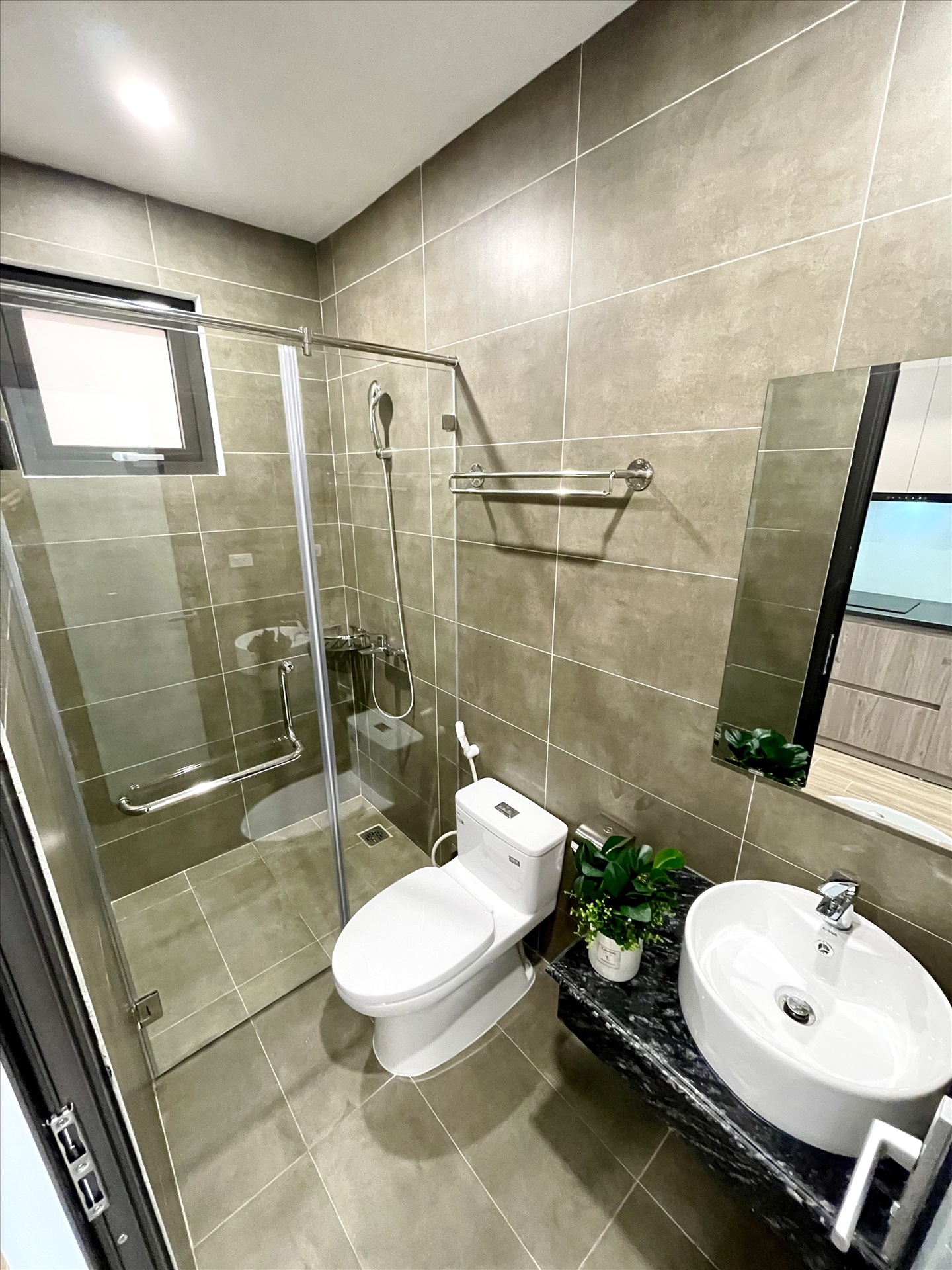 Phòng trọ Studio 33m2 tại Airstay 1 Lê Thanh Nghị - Hai Bà Trưng  - Phòng tắm