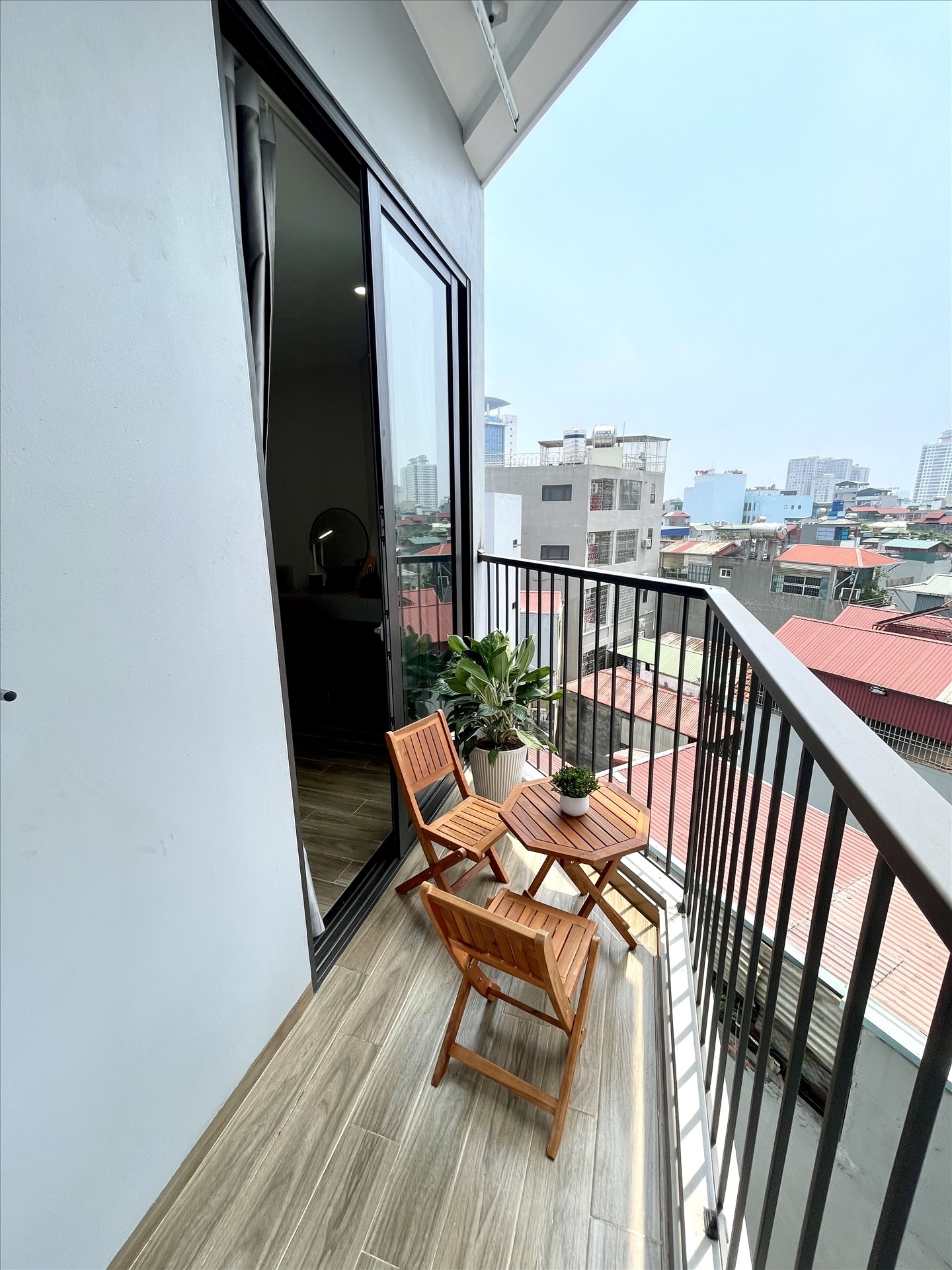 Phòng trọ Studio 33m2 tại Airstay 1 Lê Thanh Nghị - Hai Bà Trưng  - Ban công