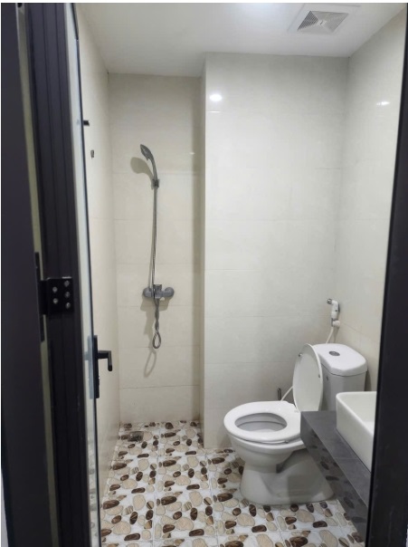 Phòng trọ Studio 33m2 tại KC Land Trung Kính - Cầu Giấy - Phòng tắm