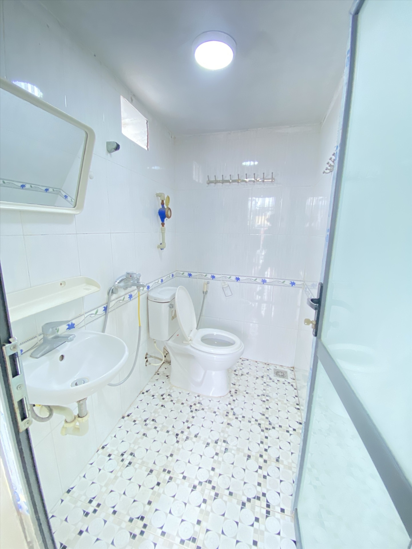 Phòng trọ Studio 33m2 tại PTC House Vũ Tông Phan - Thanh Xuân  - Phòng tắm