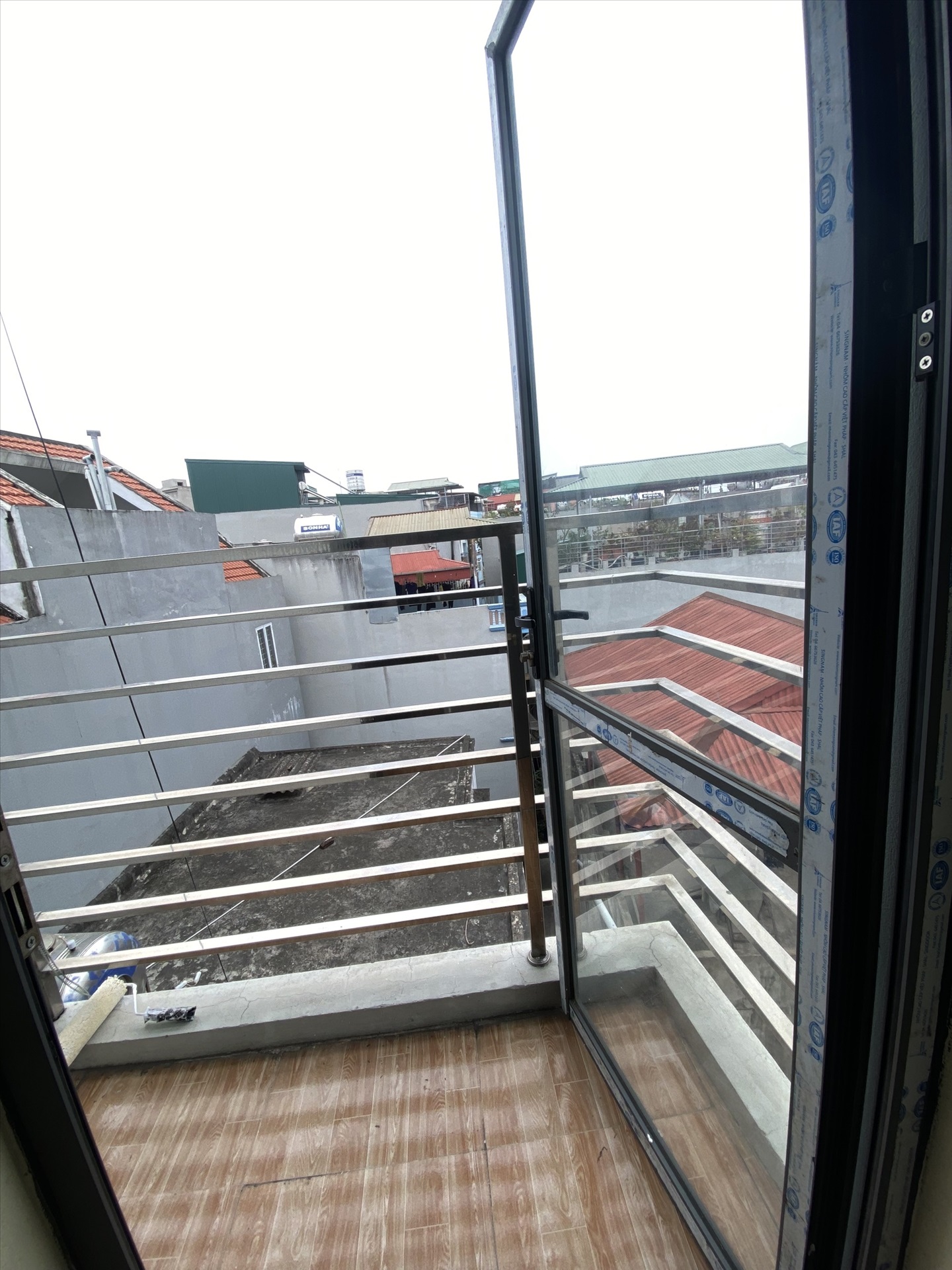 Phòng trọ Studio 33m2 tại PTC House Vũ Tông Phan - Thanh Xuân  - Ban công