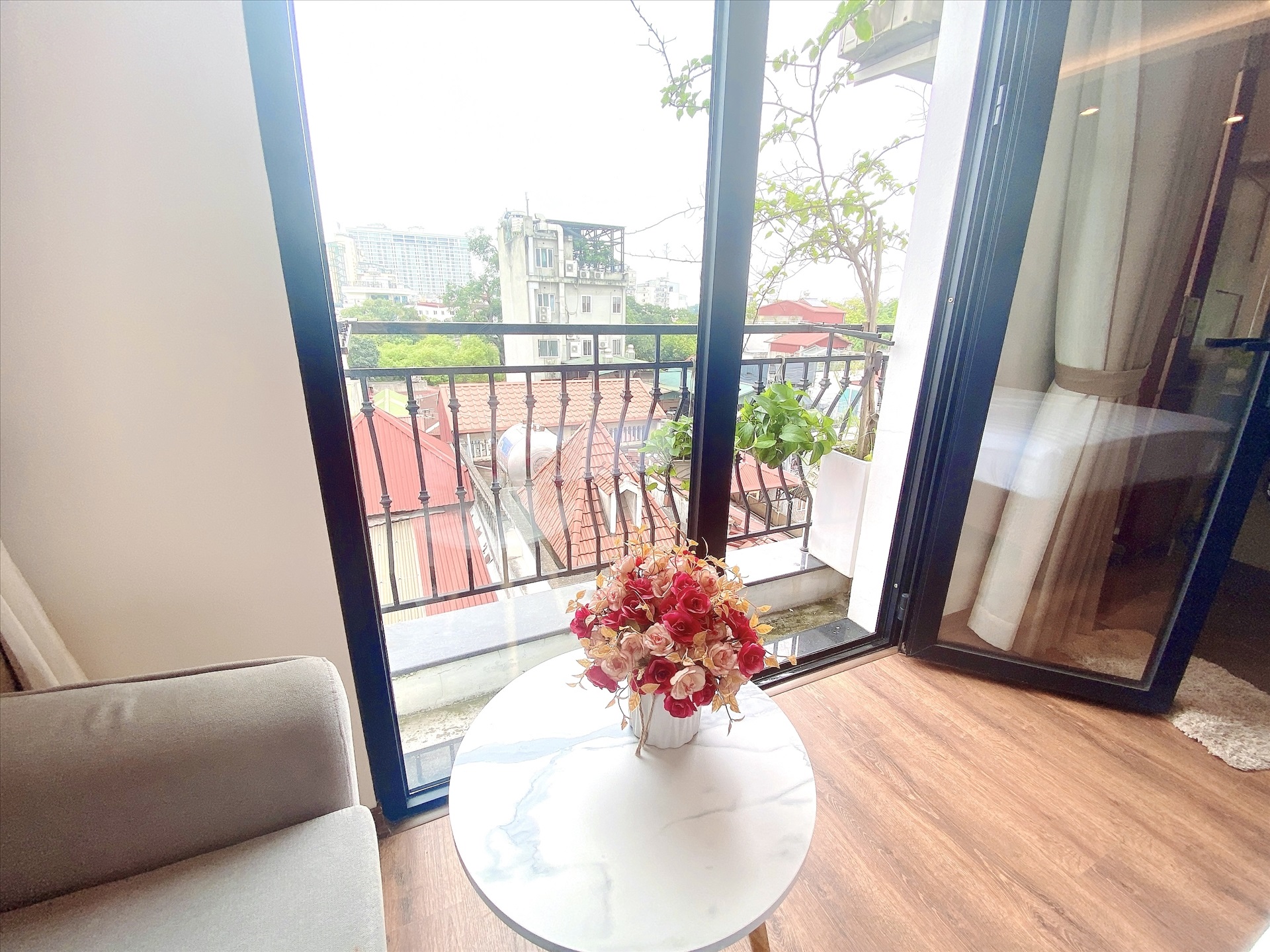 Phòng trọ Studio 35m2 tại Blue Homes Phan Đình Phùng - Ba Đình - Ban công