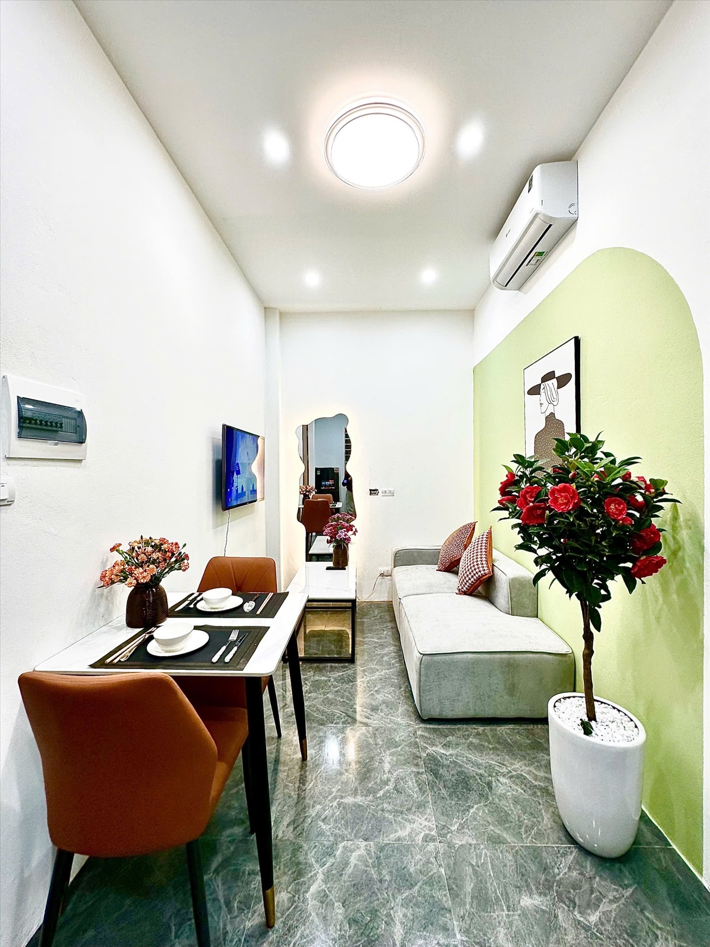 Phòng trọ 1 Phòng ngủ 45m2 tại Blue Homes 2 Đào Tấn - Ba Đình - Phòng khách