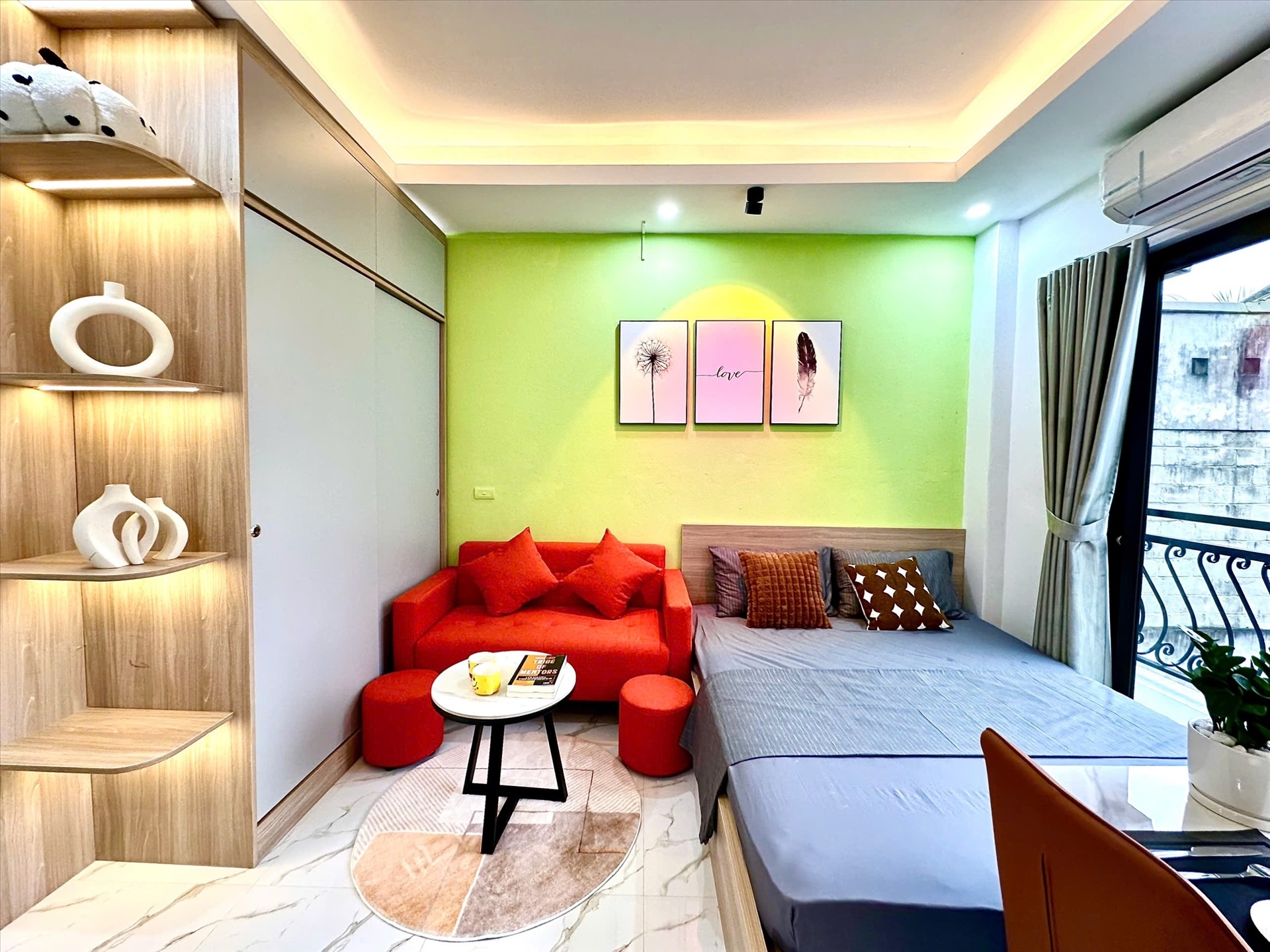 Phòng trọ Studio 35m2 tại Blue Homes Thụy Khuê - Tây Hồ - Phòng khách