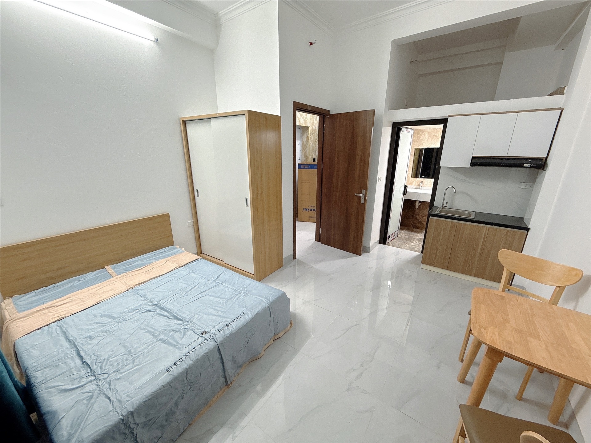 Phòng trọ Studio 30m2 tại AT Home Hoàng Quốc Việt - Cầu Giấy - Phòng ngủ