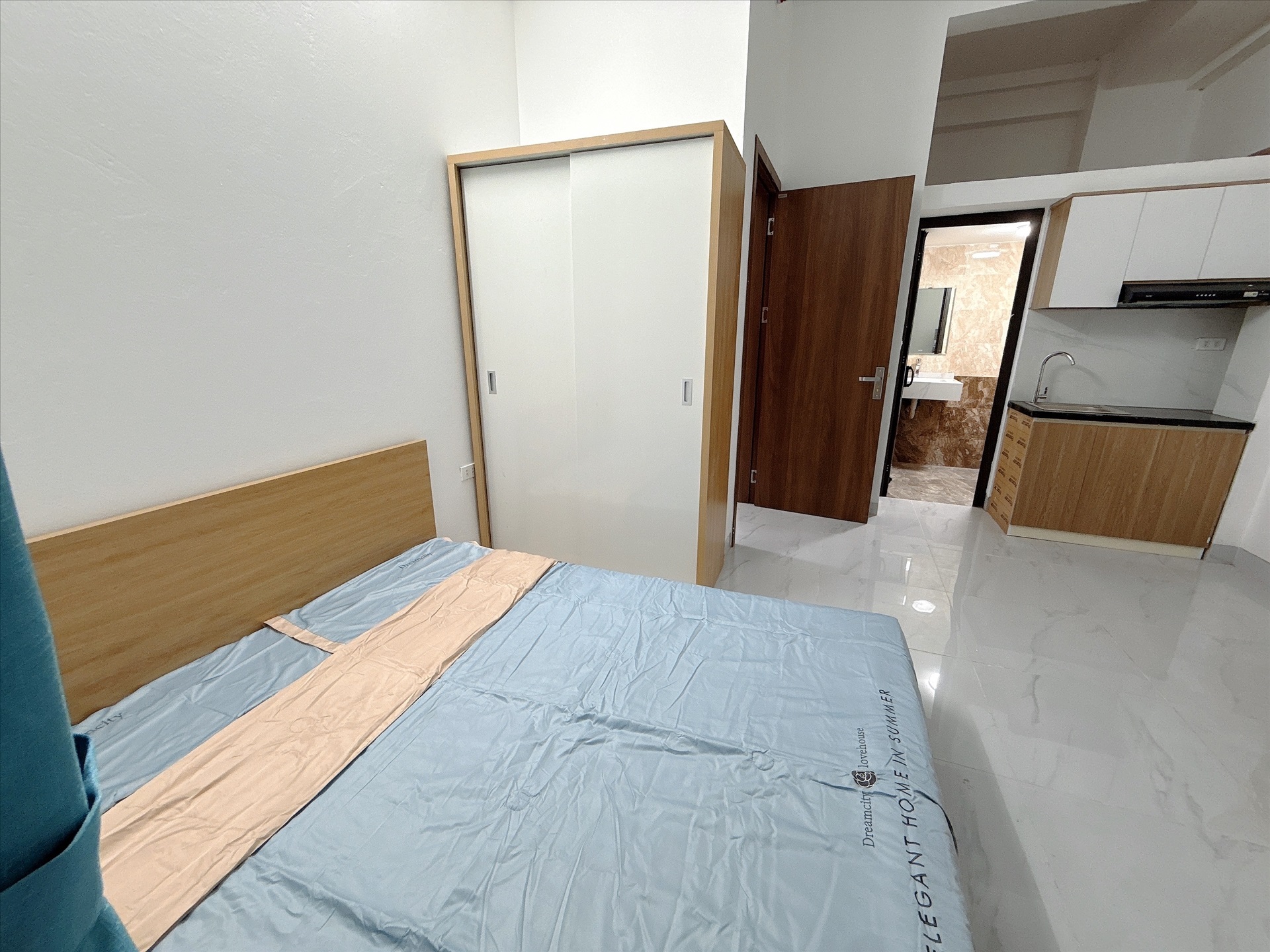 Phòng trọ Studio 30m2 tại AT Home Hoàng Quốc Việt - Cầu Giấy - Phòng ngủ