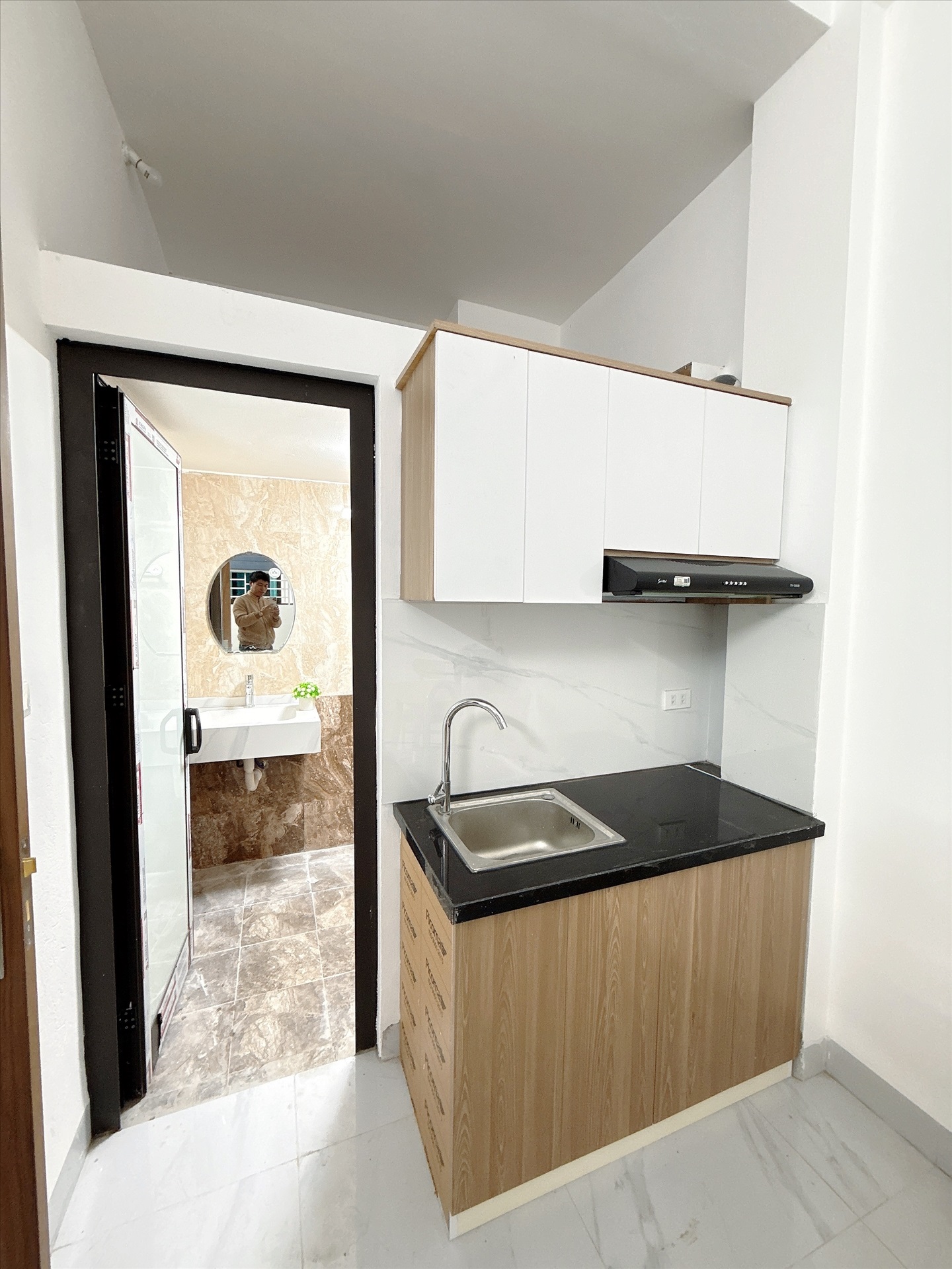 Phòng trọ Studio 30m2 tại AT Home Hoàng Quốc Việt - Cầu Giấy - Phòng bếp