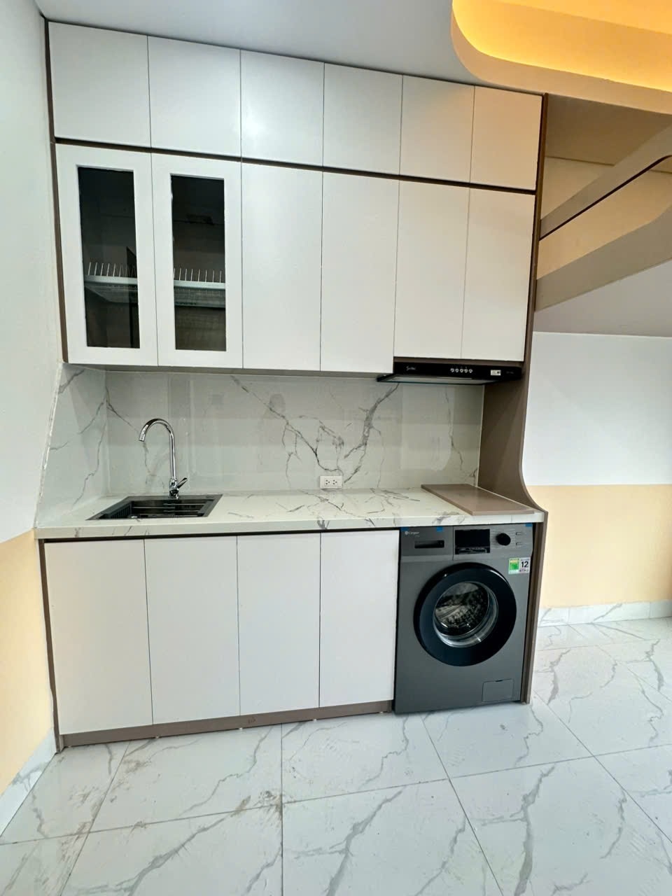 Phòng trọ Duplex 20m2 tại Akaland House Quan Hoa - Cầu Giấy - Phòng bếp