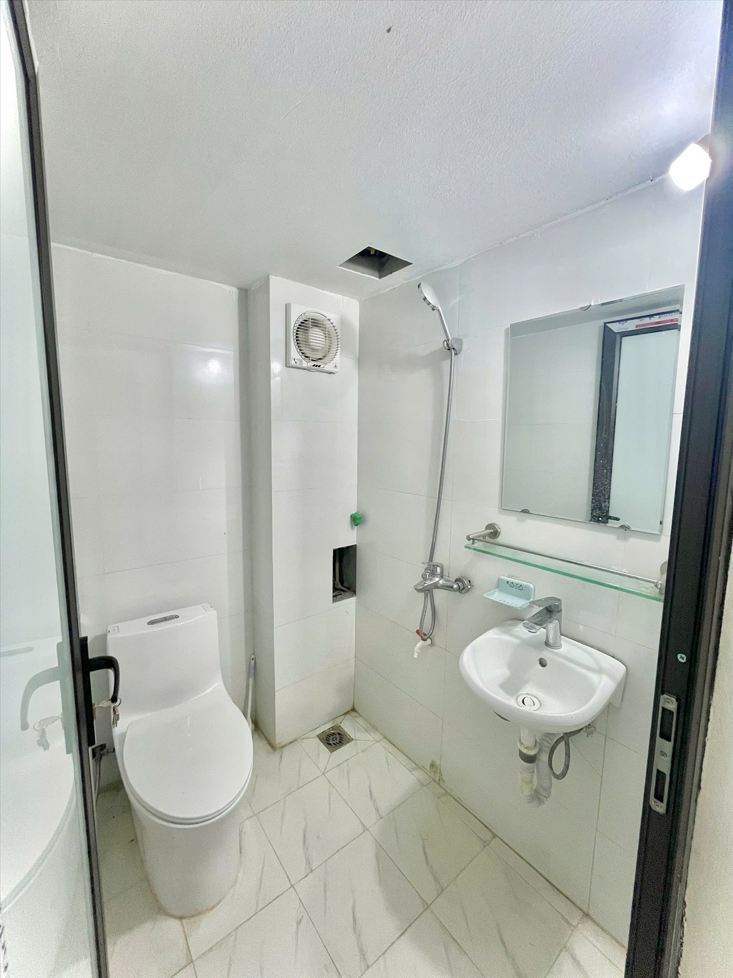 Phòng trọ Studio 25m2 tại Time House 1 Cổ Nhuế - Bắc Từ Liêm - Phòng tắm