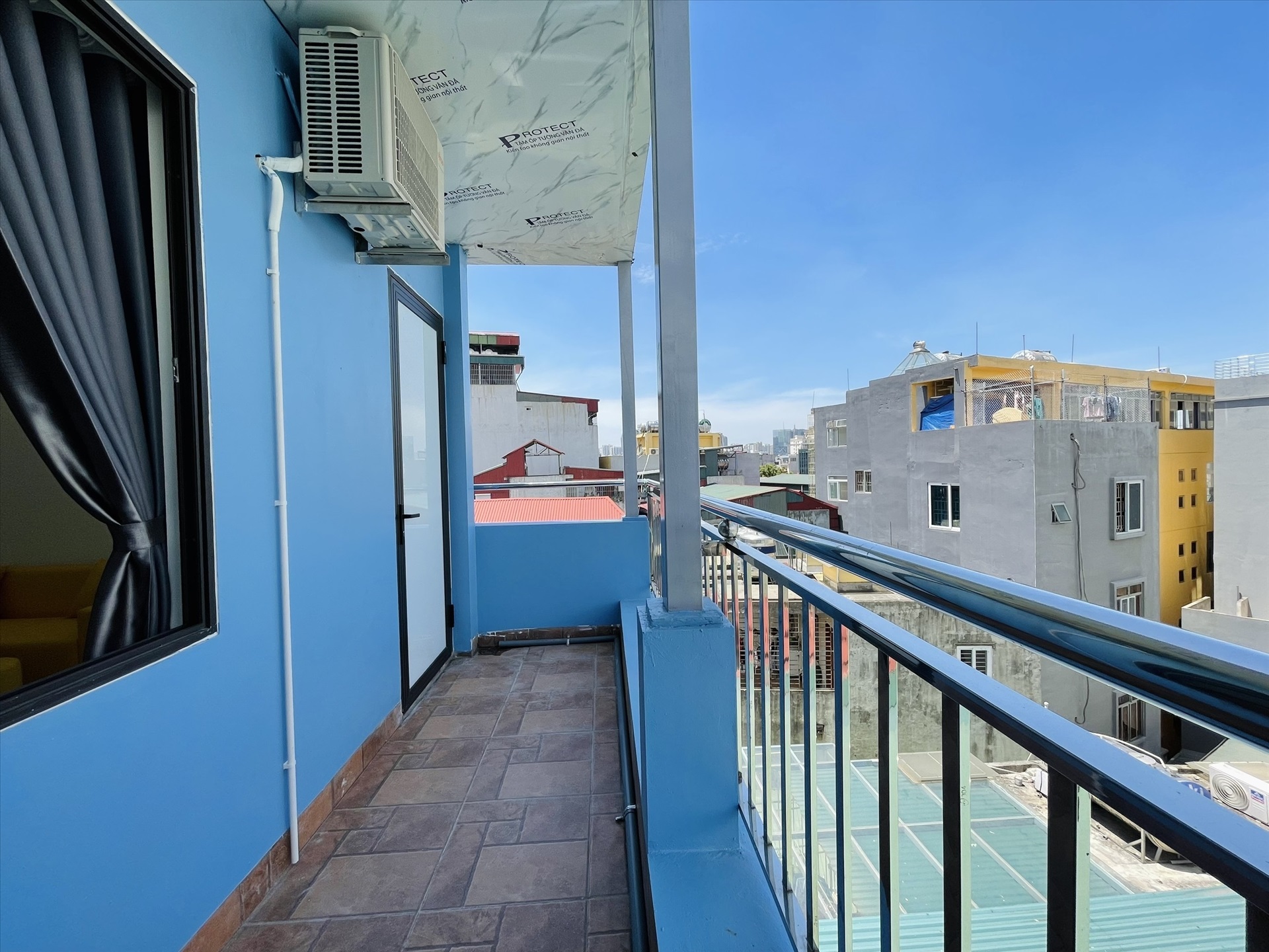 Phòng trọ 1 Phòng ngủ 35m2 tại TT House 3 Đường Láng - Đống Đa - Ban công