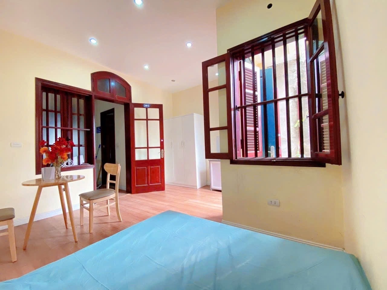 Phòng trọ Studio 25m2 tại Time House Âu Cơ - Tây Hồ - Phòng khách