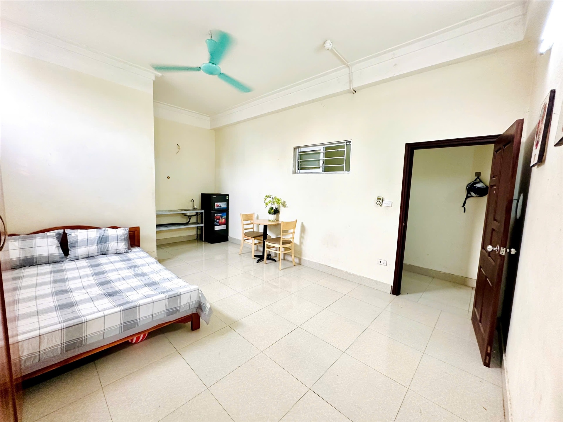 Phòng trọ Studio 25m2 tại TT House 2 Trung Kính - Cầu Giấy - Phòng bếp