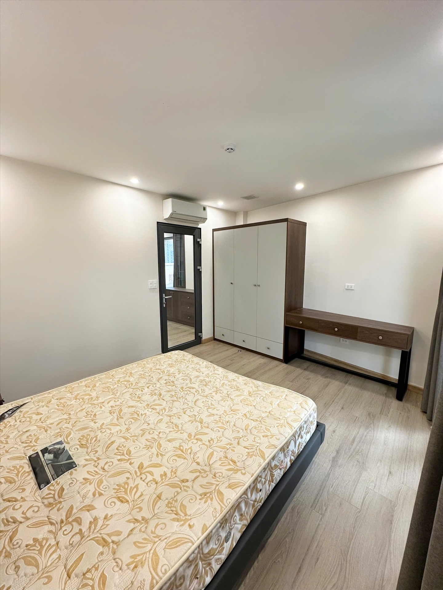 Phòng trọ GENZ Home 1 Đội Cấn - Ba Đình - Phòng (*)