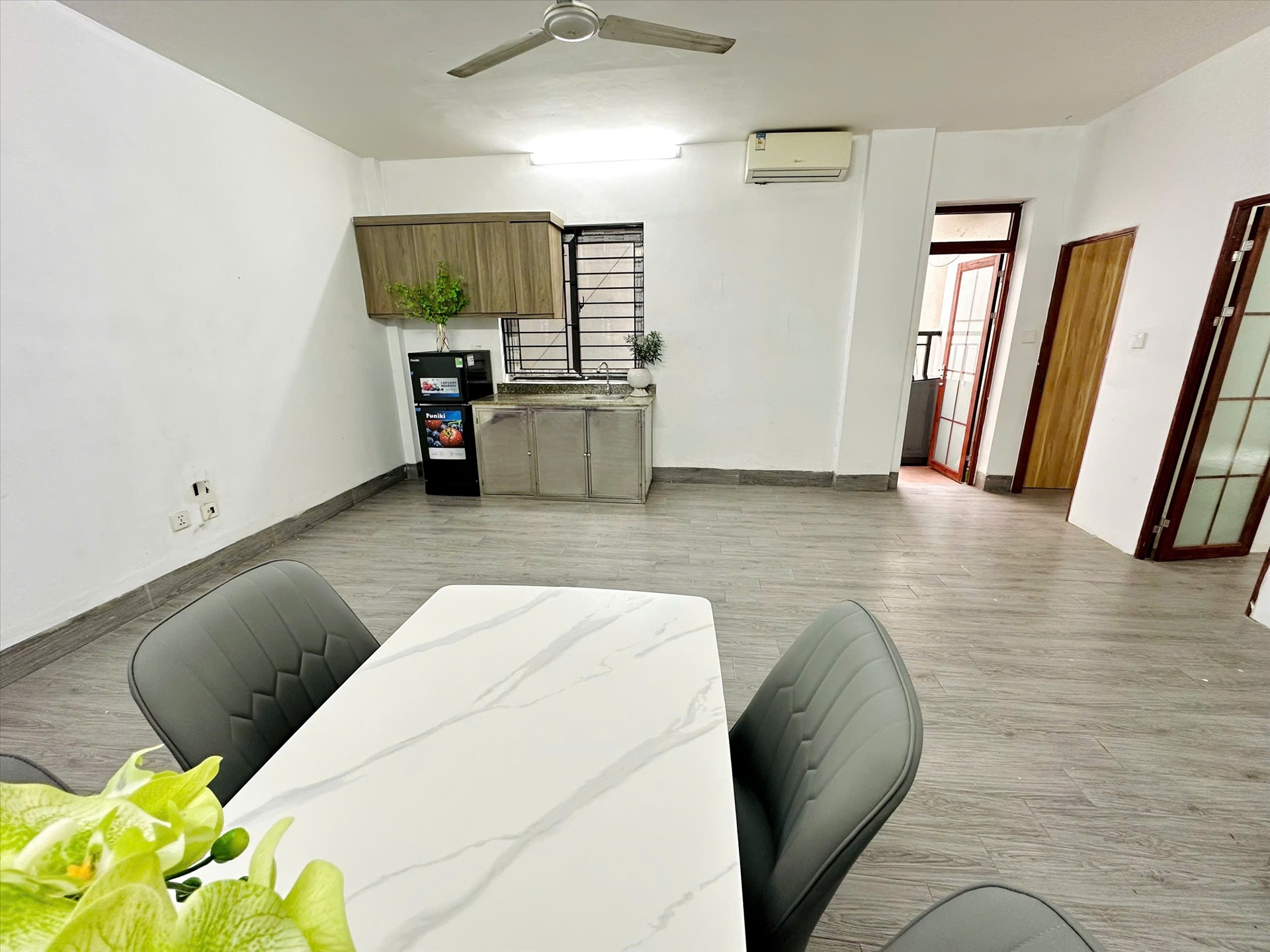 Phòng trọ 2 Phòng ngủ 50m2 tại TT House 1 Trung Kính - Cầu Giấy - Phòng bếp