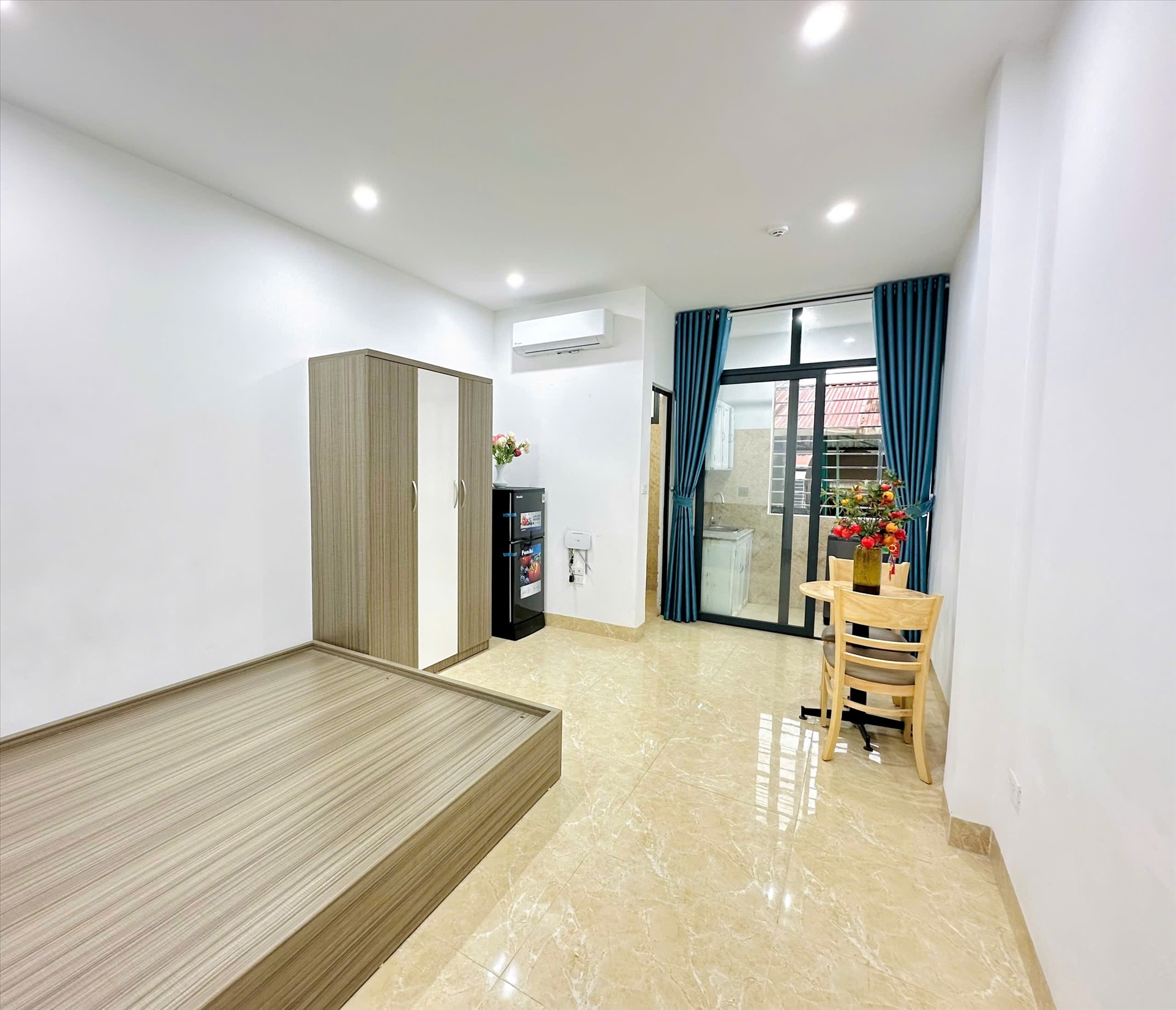 Phòng trọ 1 Phòng ngủ 28m2 tại TT House 2 Trần Duy Hưng - Cầu Giấy - Phòng khách