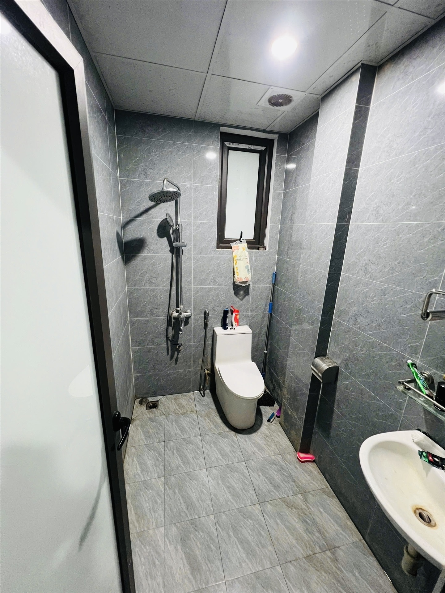 Phòng trọ 1 Phòng ngủ 25m2 tại TA Home 2 Phú Diễn - Bắc Từ Liêm - Phòng tắm