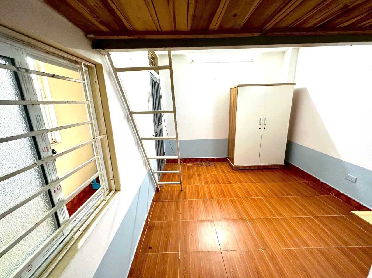 Phòng trọ Duplex 20m2 tại Trường Trịnh Home Kim Giang - Hoàng Mai - Phòng khách