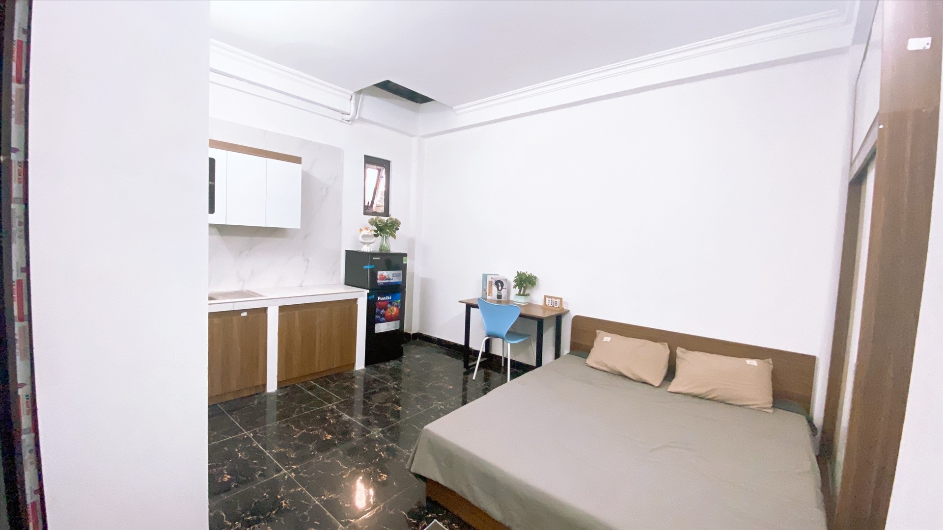 Phòng trọ Studio 22m2 tại QHOME Trung Kính - Cầu Giấy - Phòng ngủ