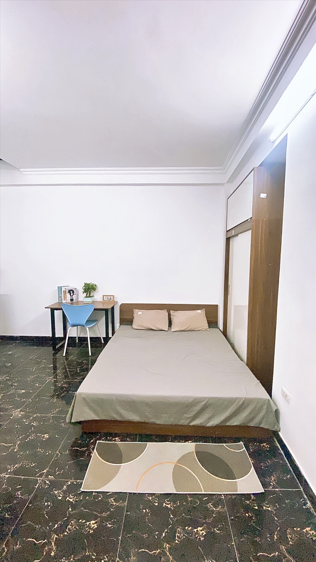 Phòng trọ Studio 22m2 tại QHOME Trung Kính - Cầu Giấy - Phòng ngủ