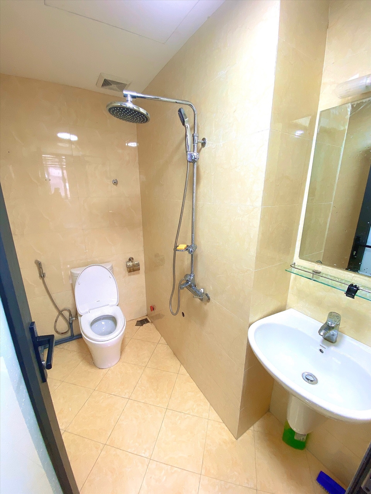 Phòng trọ Studio 25m2 tại Blue Homes Đốc Ngữ - Ba Đình - Phòng tắm