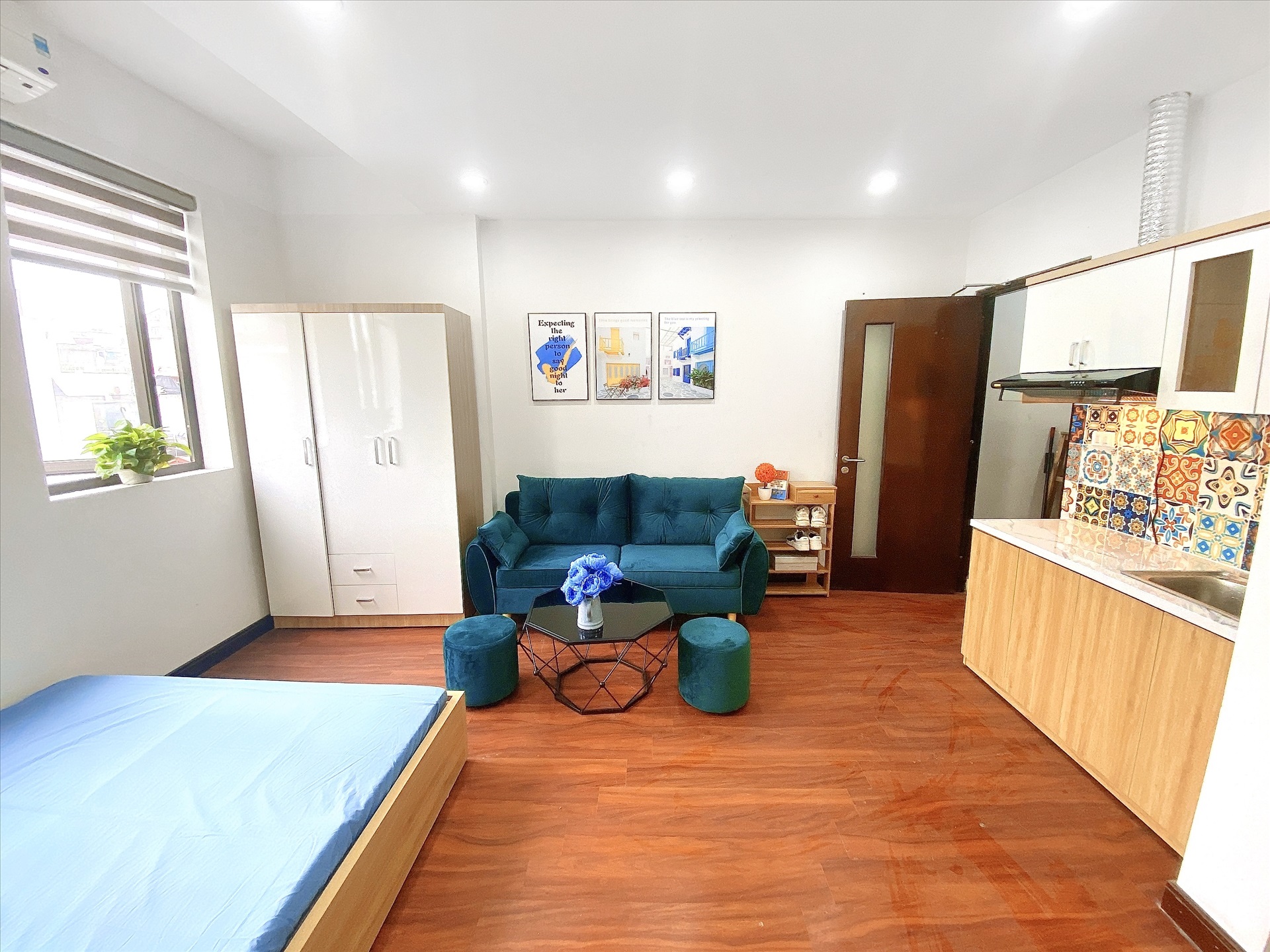 Phòng trọ Studio 25m2 tại Blue Homes Đốc Ngữ - Ba Đình - Phòng khách