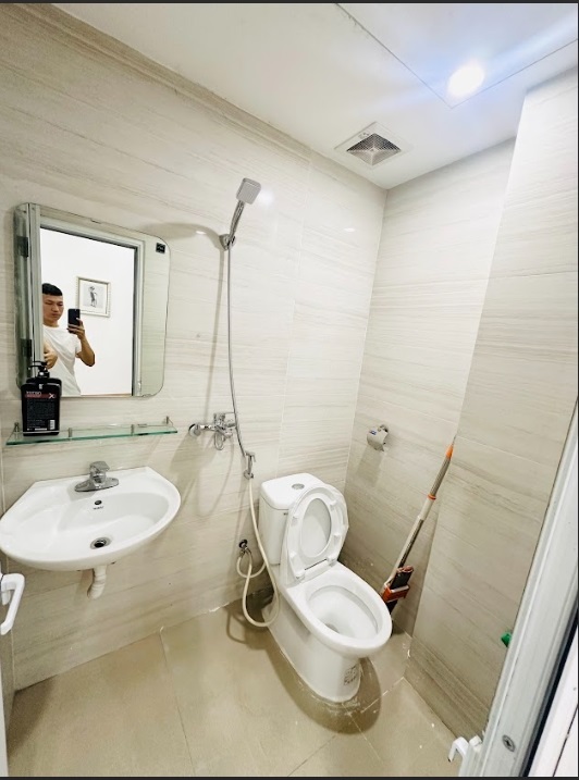 Phòng trọ 2 Phòng ngủ 50m2 tại Friends Team Xuân Thủy - Cầu Giấy - Phòng tắm