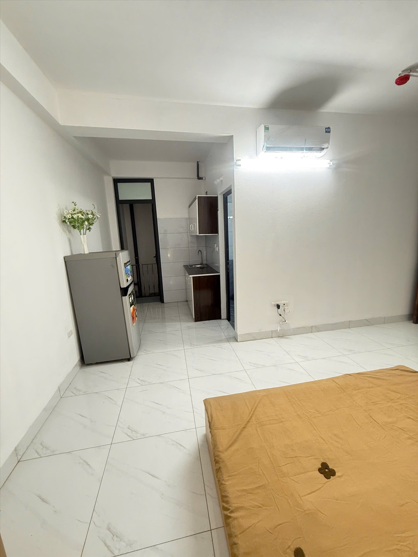 Phòng trọ Studio 40m2 tại VNFI House Mễ Trì Thượng  - Nam Từ Liêm - Phòng bếp
