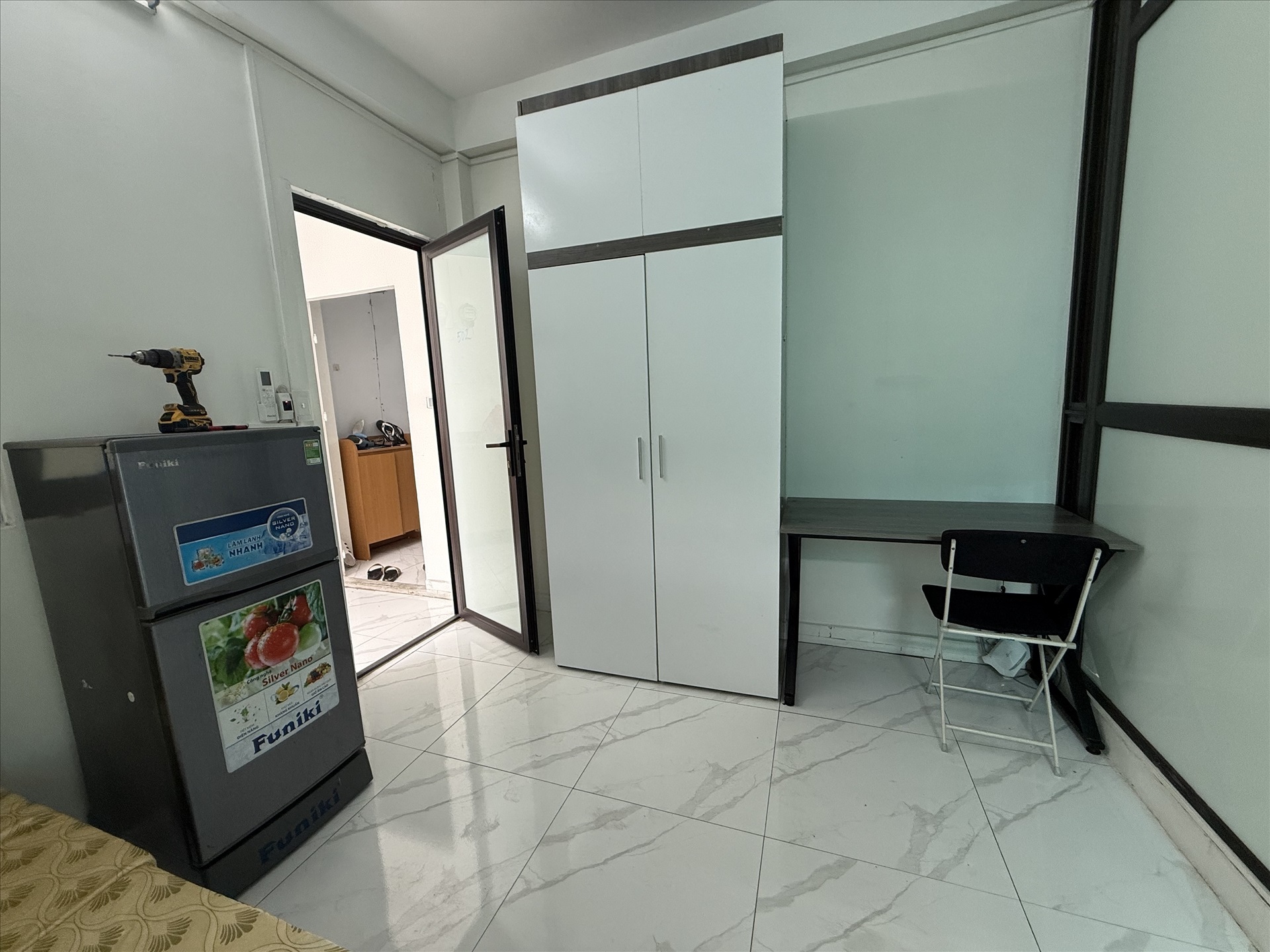 Phòng trọ Studio 25m2 tại AT Home Trường Chinh - Đống Đa - Góc làm việc