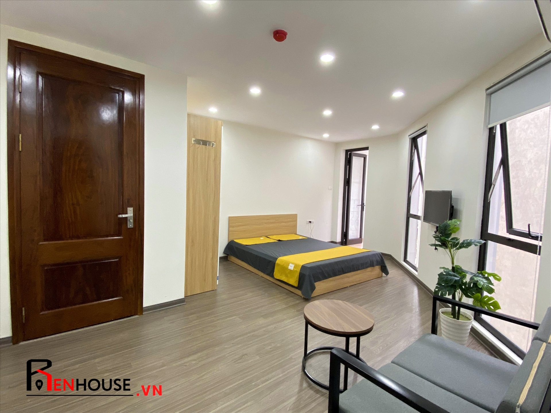 Phòng trọ Studio 28m2 tại RenHouse 2 Trần Thái Tông - Cầu Giấy - Phòng ngủ