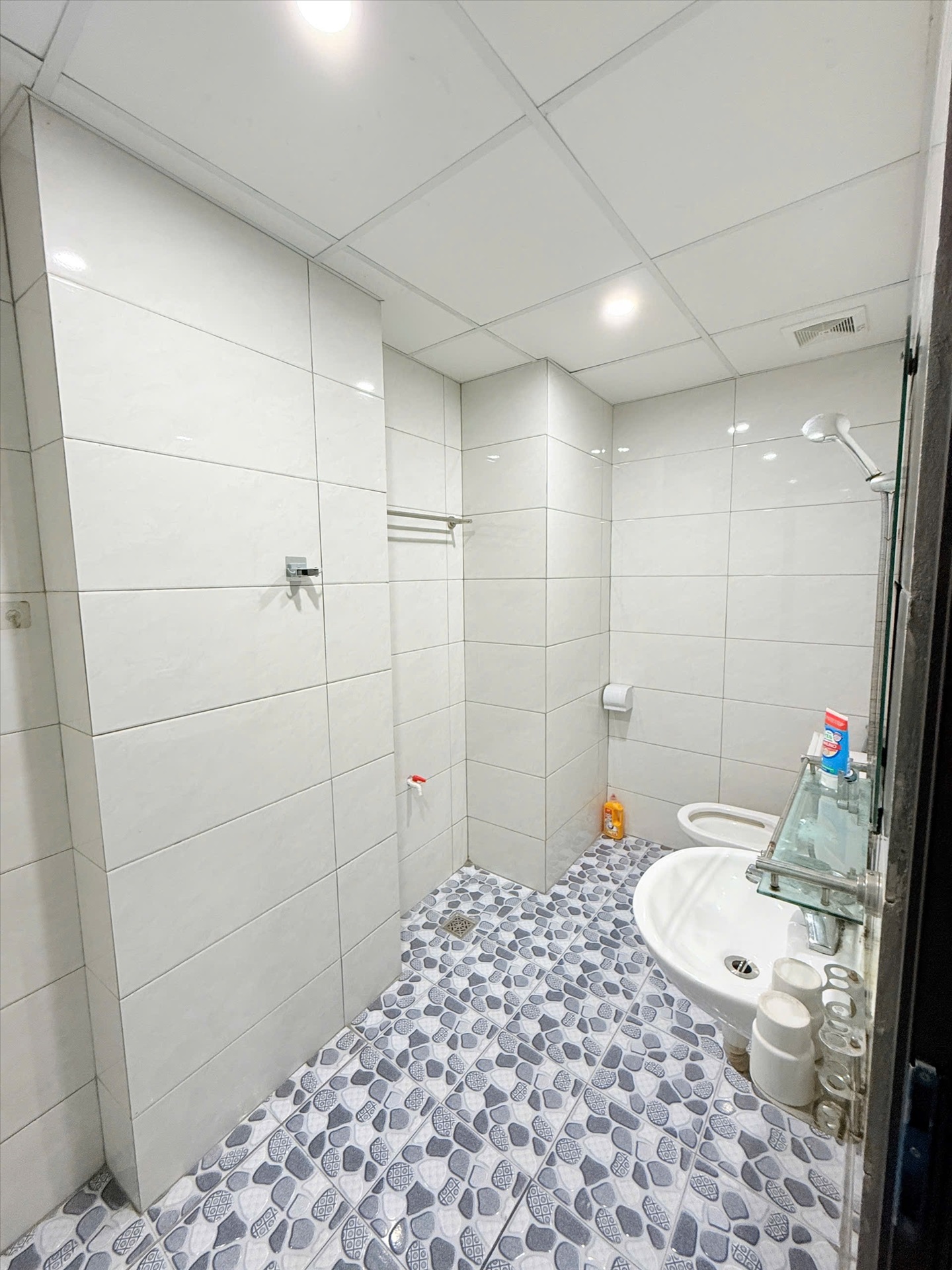 Phòng trọ 1 Phòng ngủ 40m2 tại VNFI House 2 Mỹ Đình - Nam Từ Liêm - Phòng tắm