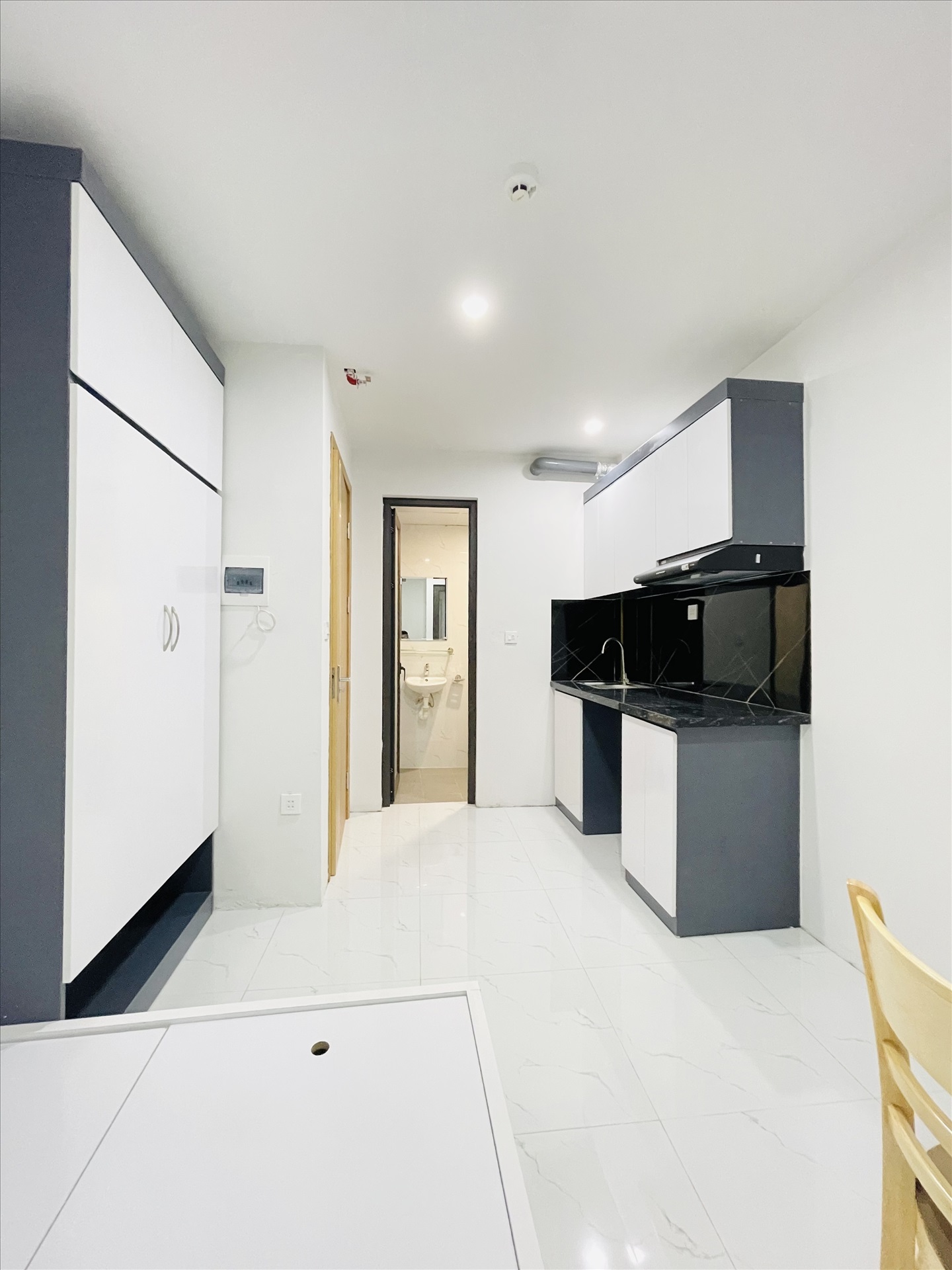 Phòng trọ Studio 20m2 tại Friends Team Hồ Tùng Mậu - Cầu Giấy - Phòng bếp