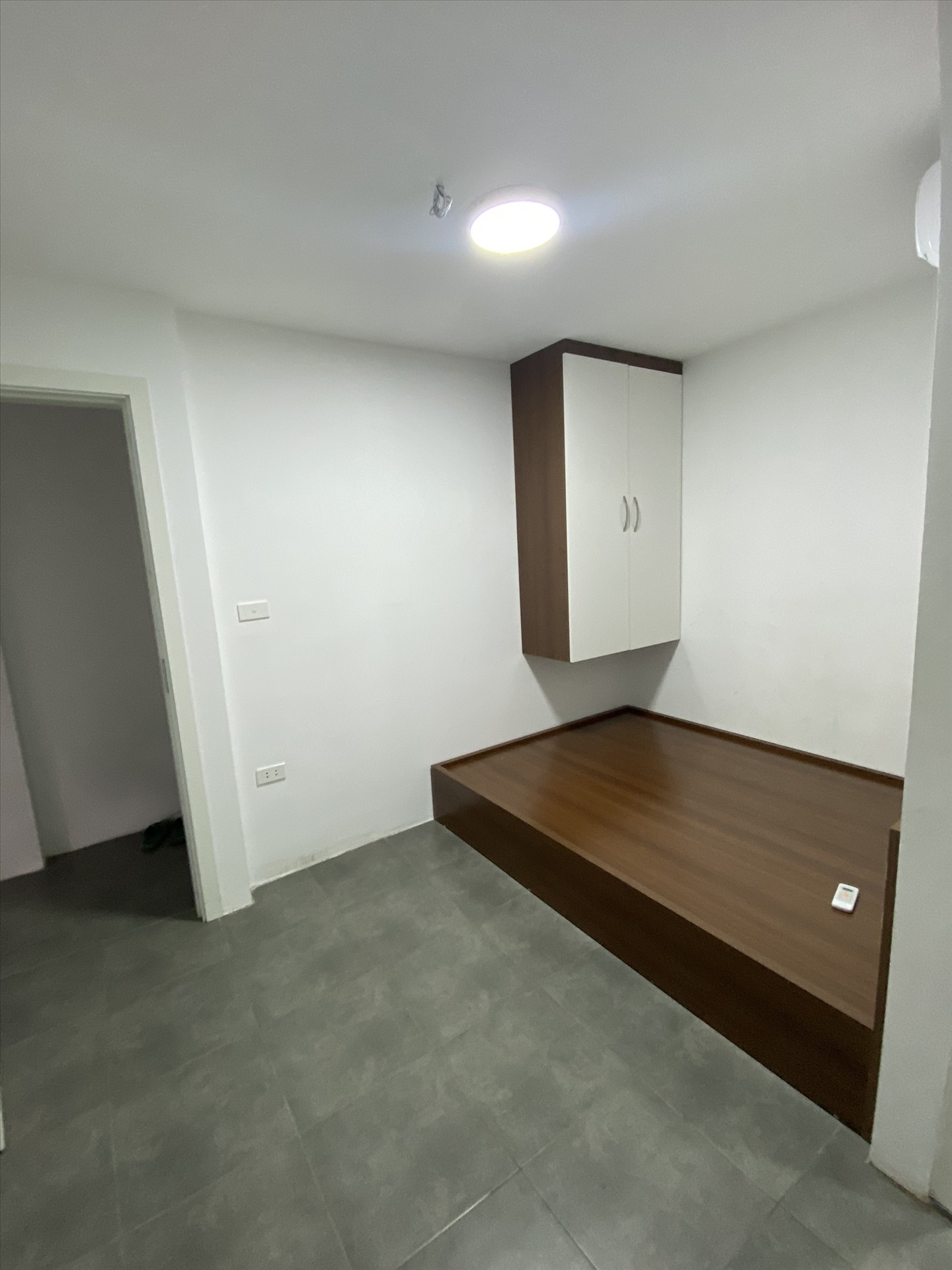 Phòng trọ NV Home Hoàng An - Đống Đa - Phòng (*)