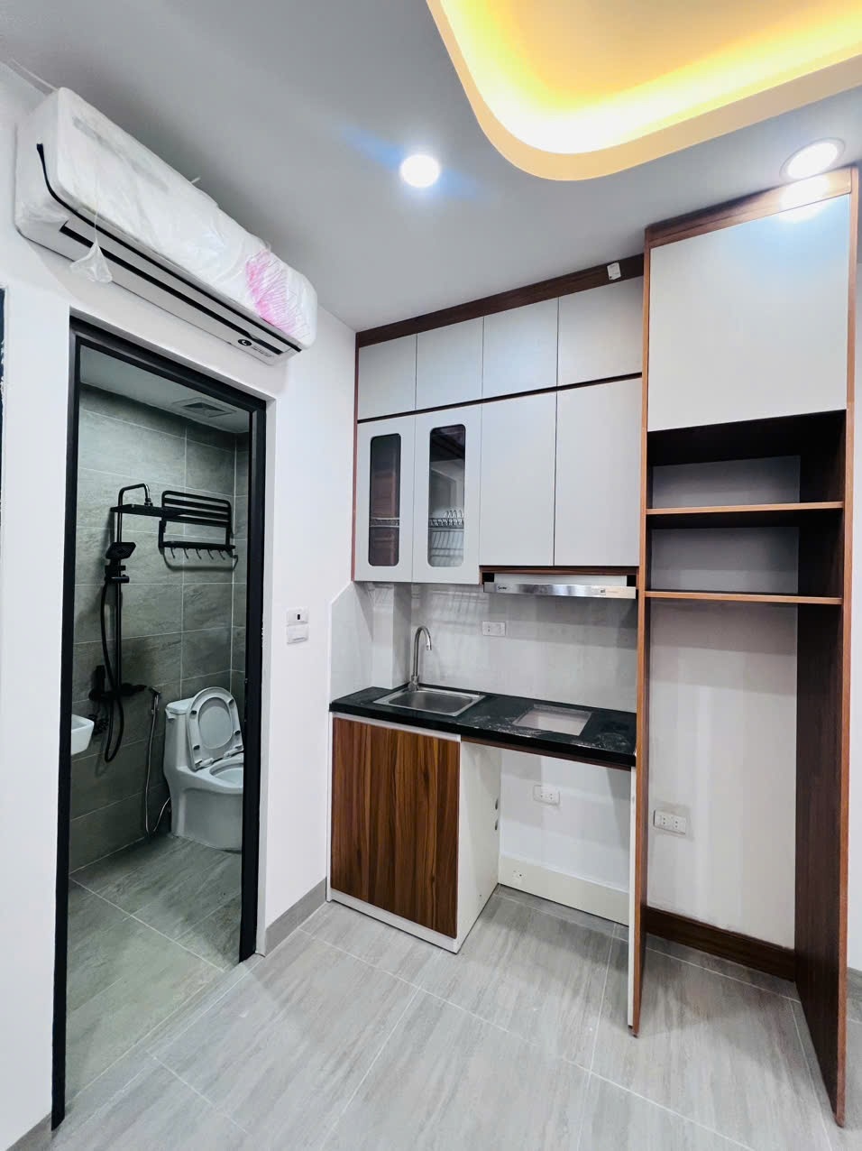 Phòng trọ Studio 28m2 tại FUNHOME Phạm Văn Đồng - Bắc Từ Liêm - Phòng bếp
