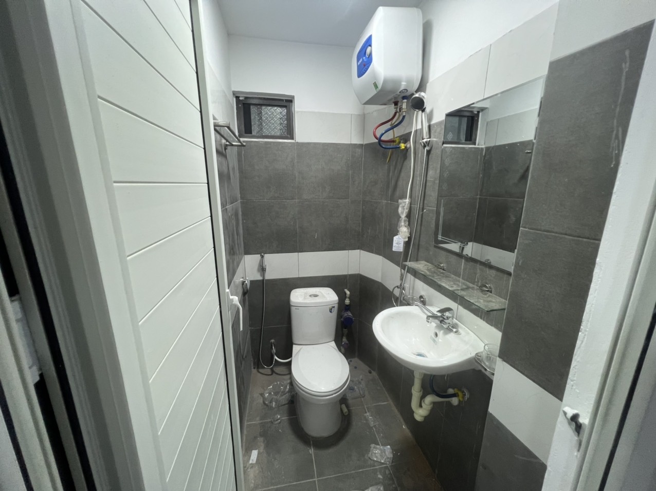 Phòng trọ Studio 20m2 tại NV Home Hoàng An - Đống Đa - Phòng tắm