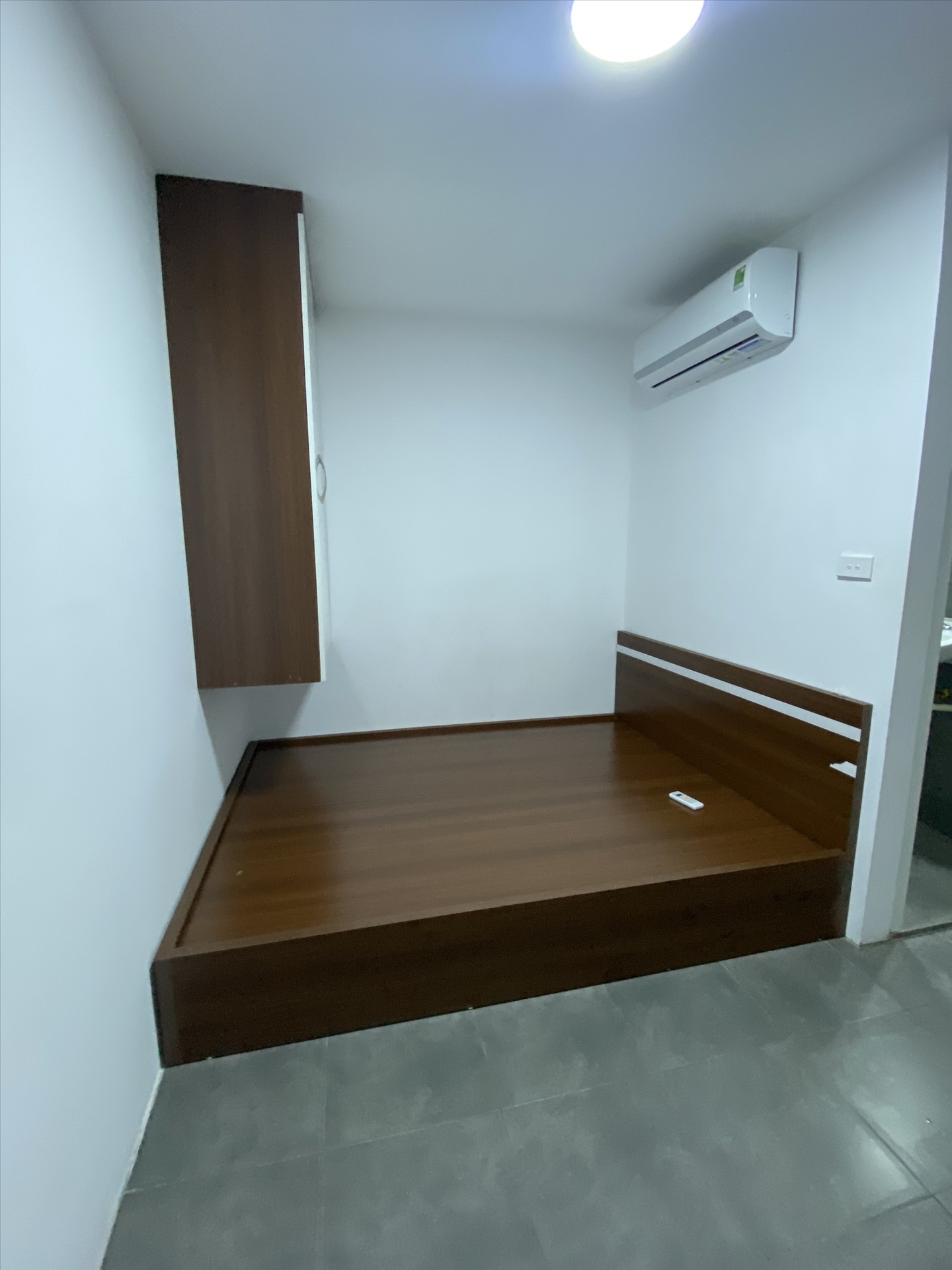 Phòng trọ NV Home Hoàng An - Đống Đa - Phòng (*)
