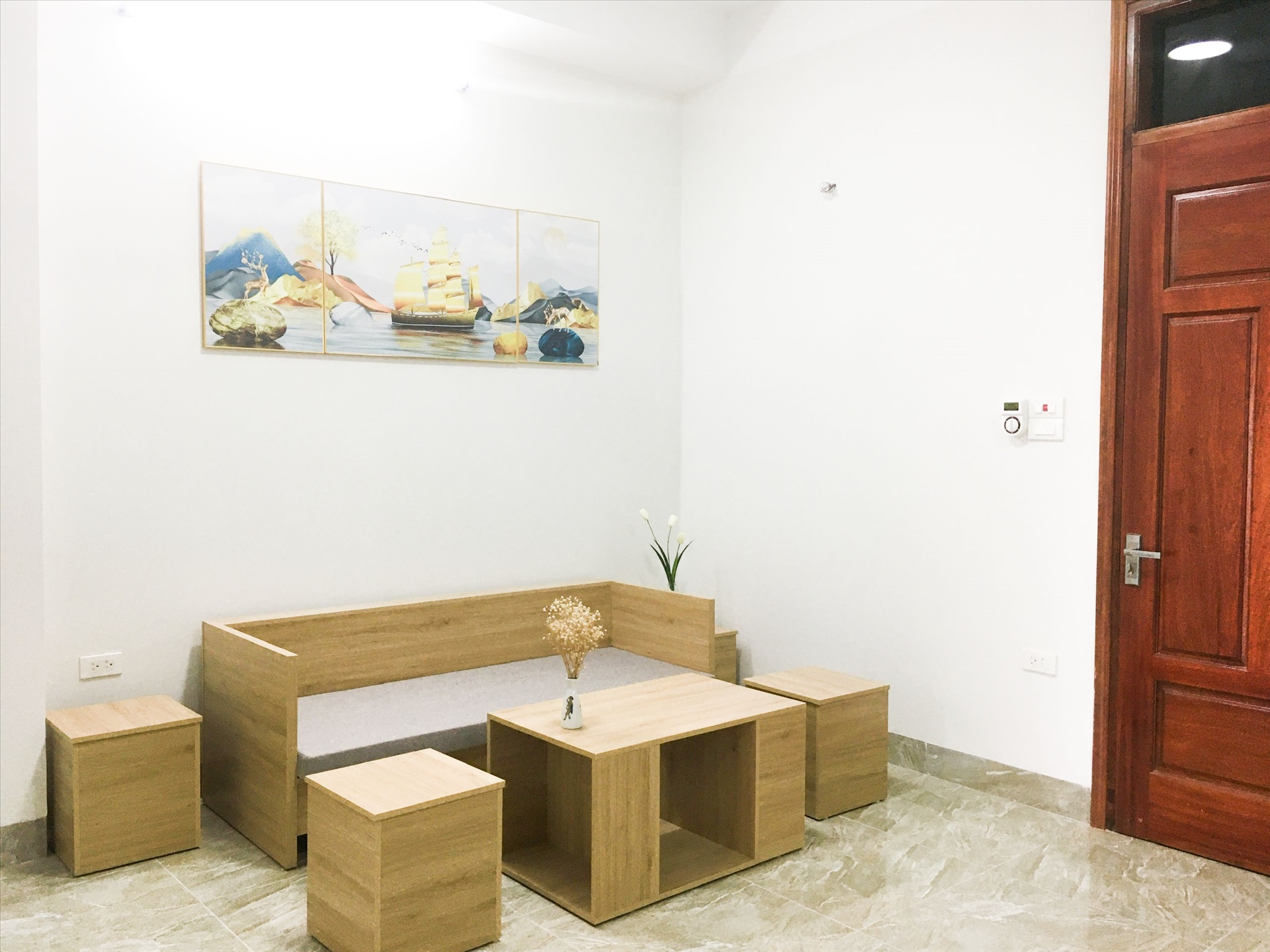 Phòng trọ 2 Phòng ngủ 64m2 tại RenHouse 2 Cầu Giấy - Cầu Giấy - Phòng khách