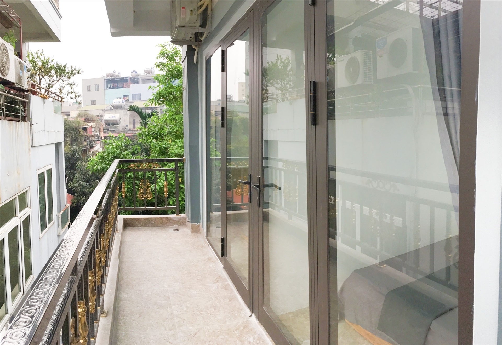 Phòng trọ 2 Phòng ngủ 64m2 tại RenHouse 2 Cầu Giấy - Cầu Giấy - Ban công