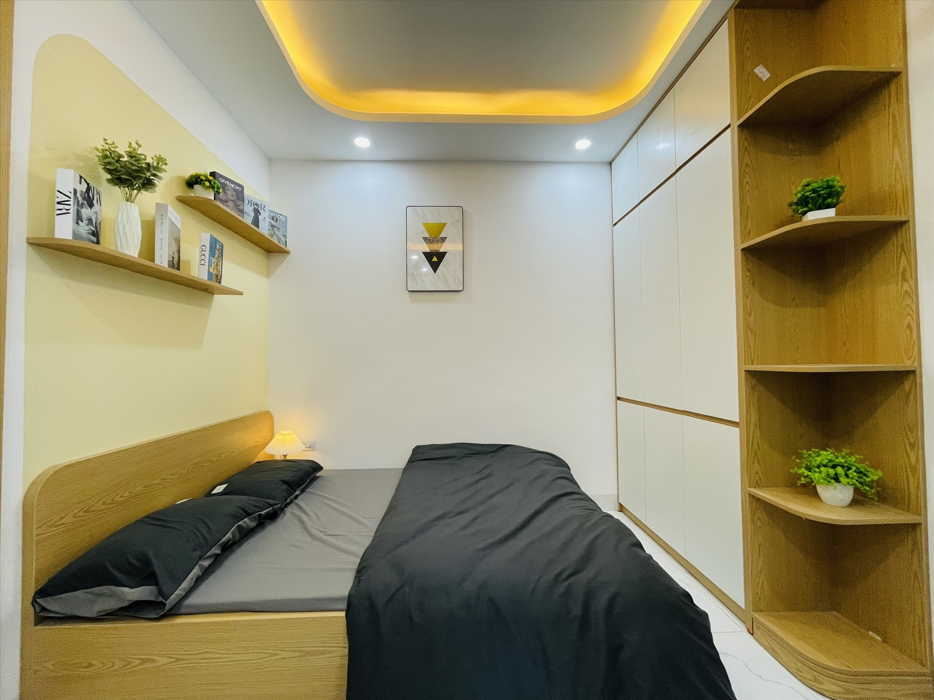 Phòng trọ Studio 19m2 tại Trường Thịnh Home Đường Láng - Đống Đa - Phòng tắm