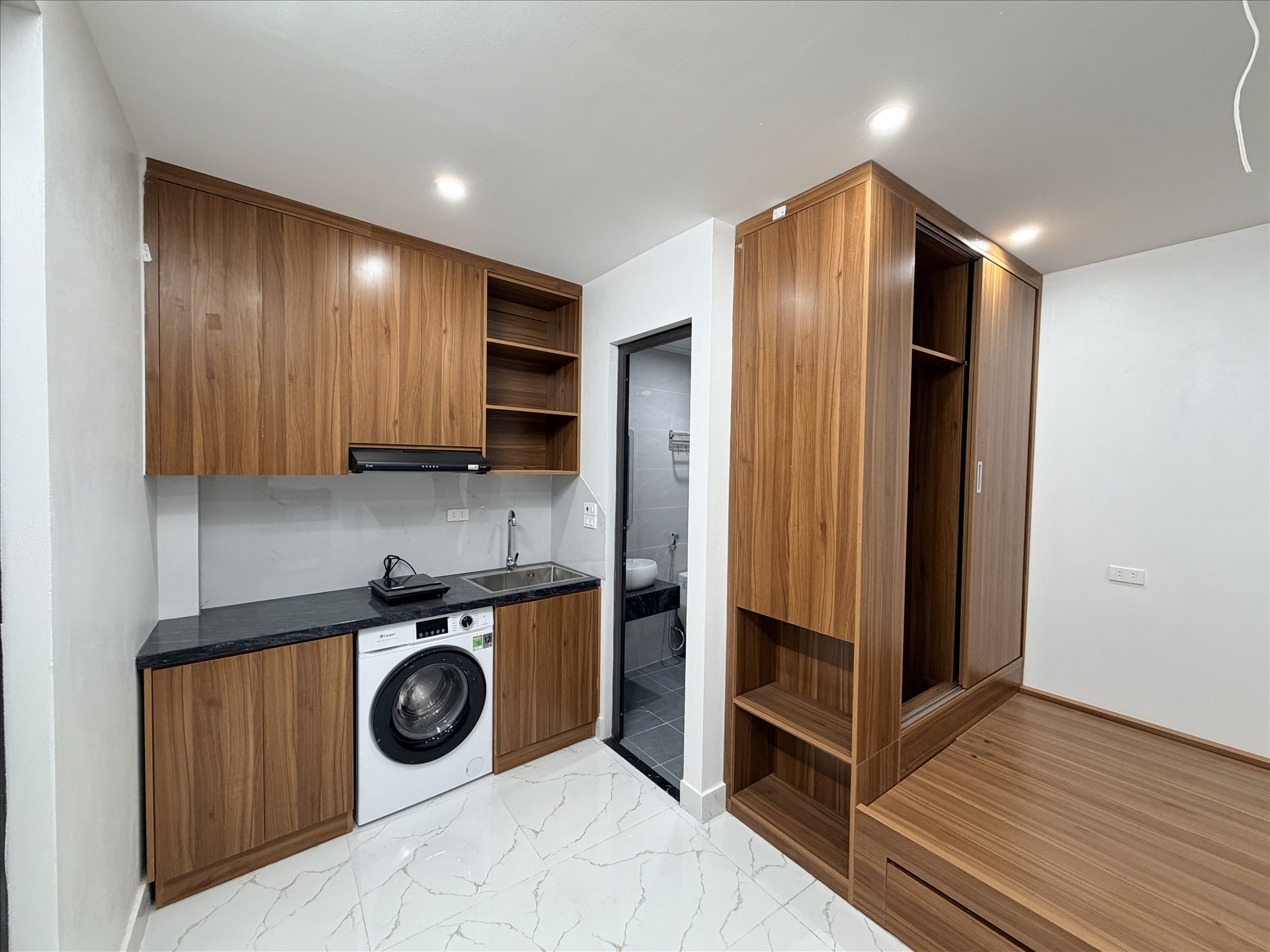 Phòng trọ Studio 25m2 tại Sunshine Quan Nhân - Thanh Xuân - Phòng bếp