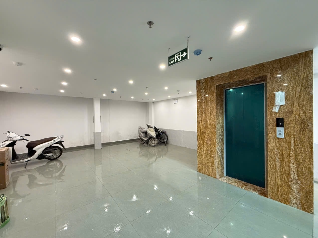 anh