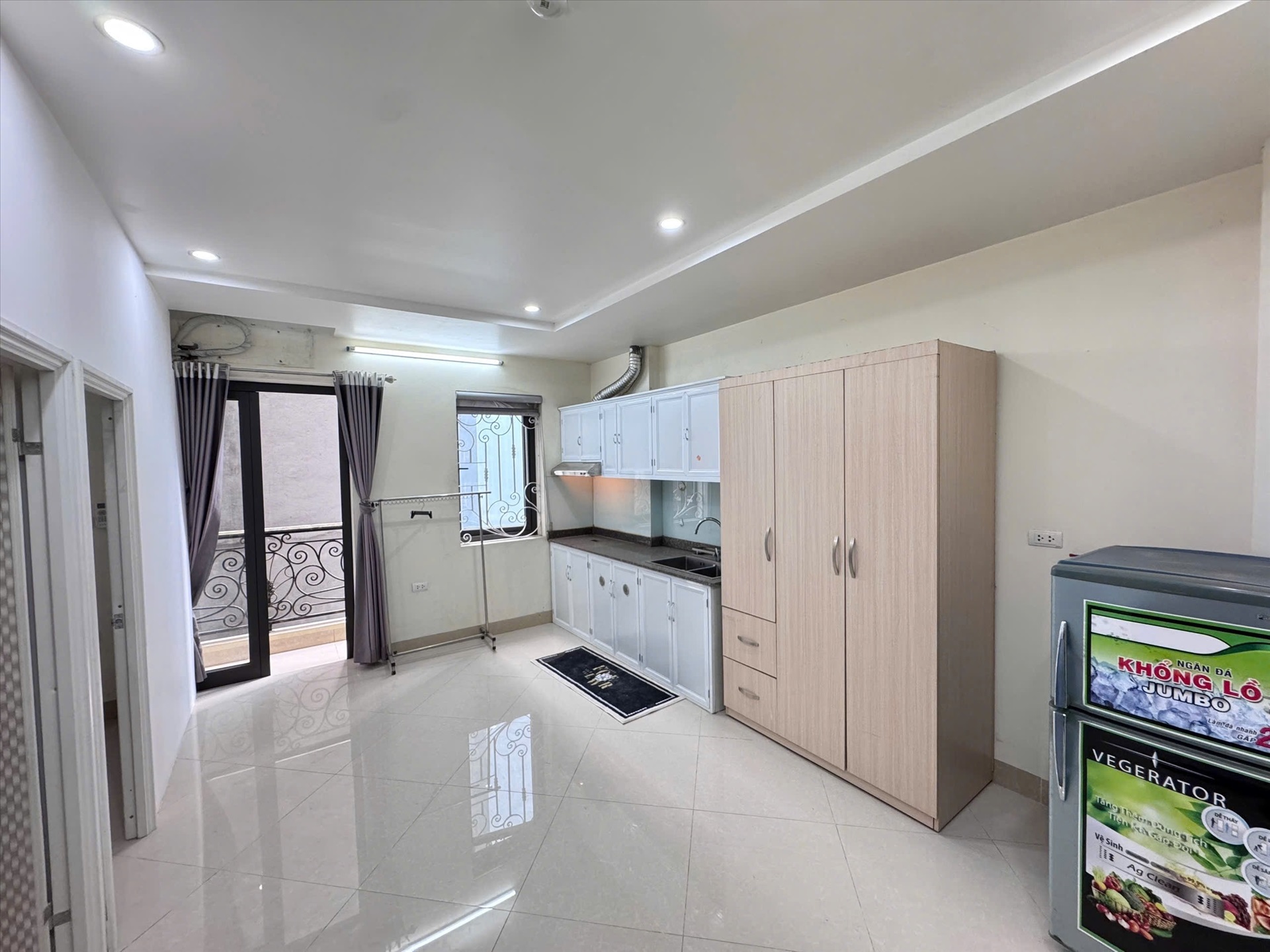 Phòng trọ Studio 40m2 tại VNFI House 1 Mễ Trì Thượng - Nam Từ Liêm - Phòng bếp