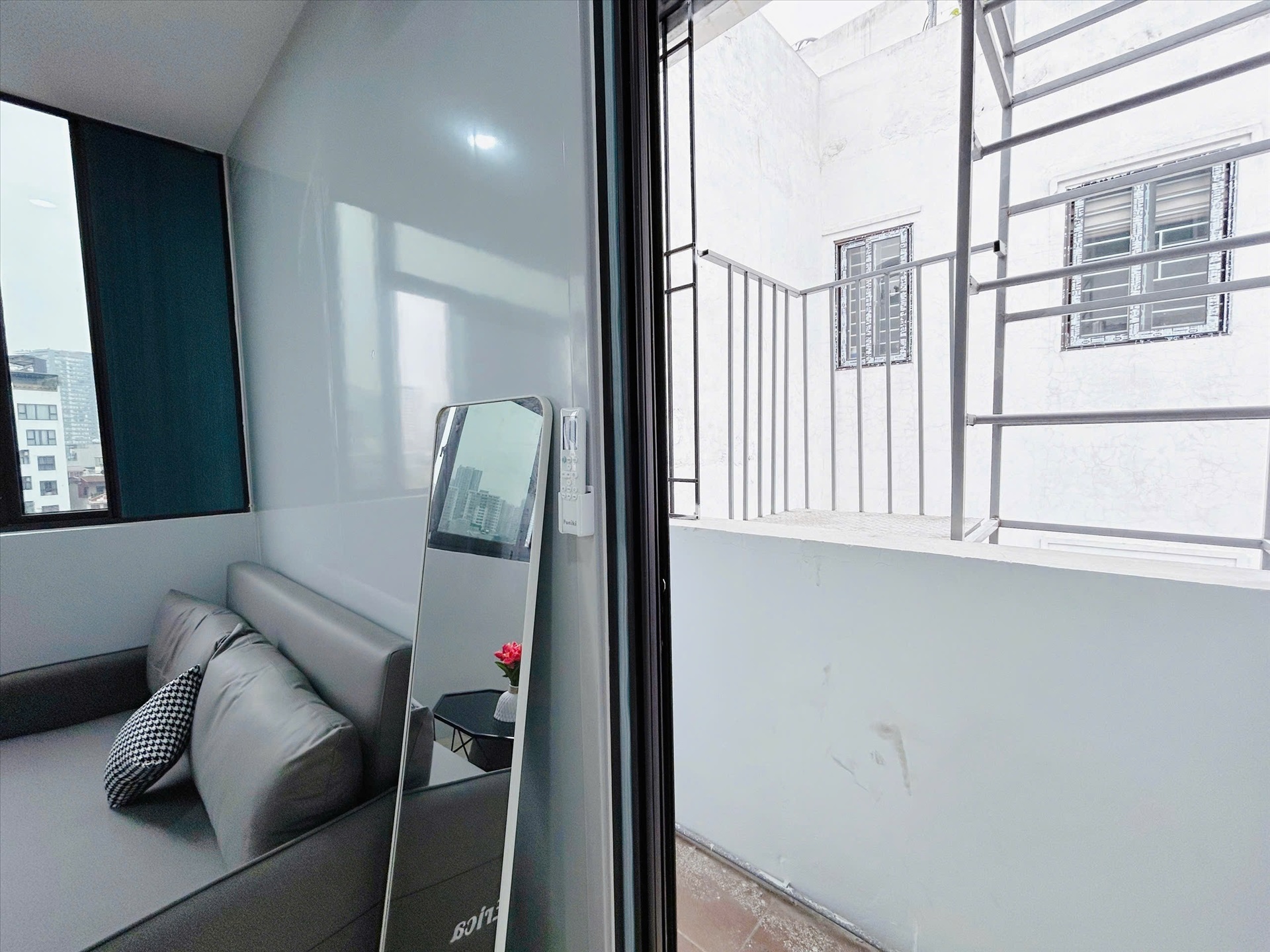 Phòng trọ 1 Phòng ngủ 34m2 tại Suha Home Quan Nhân - Thanh Xuân - Ban công